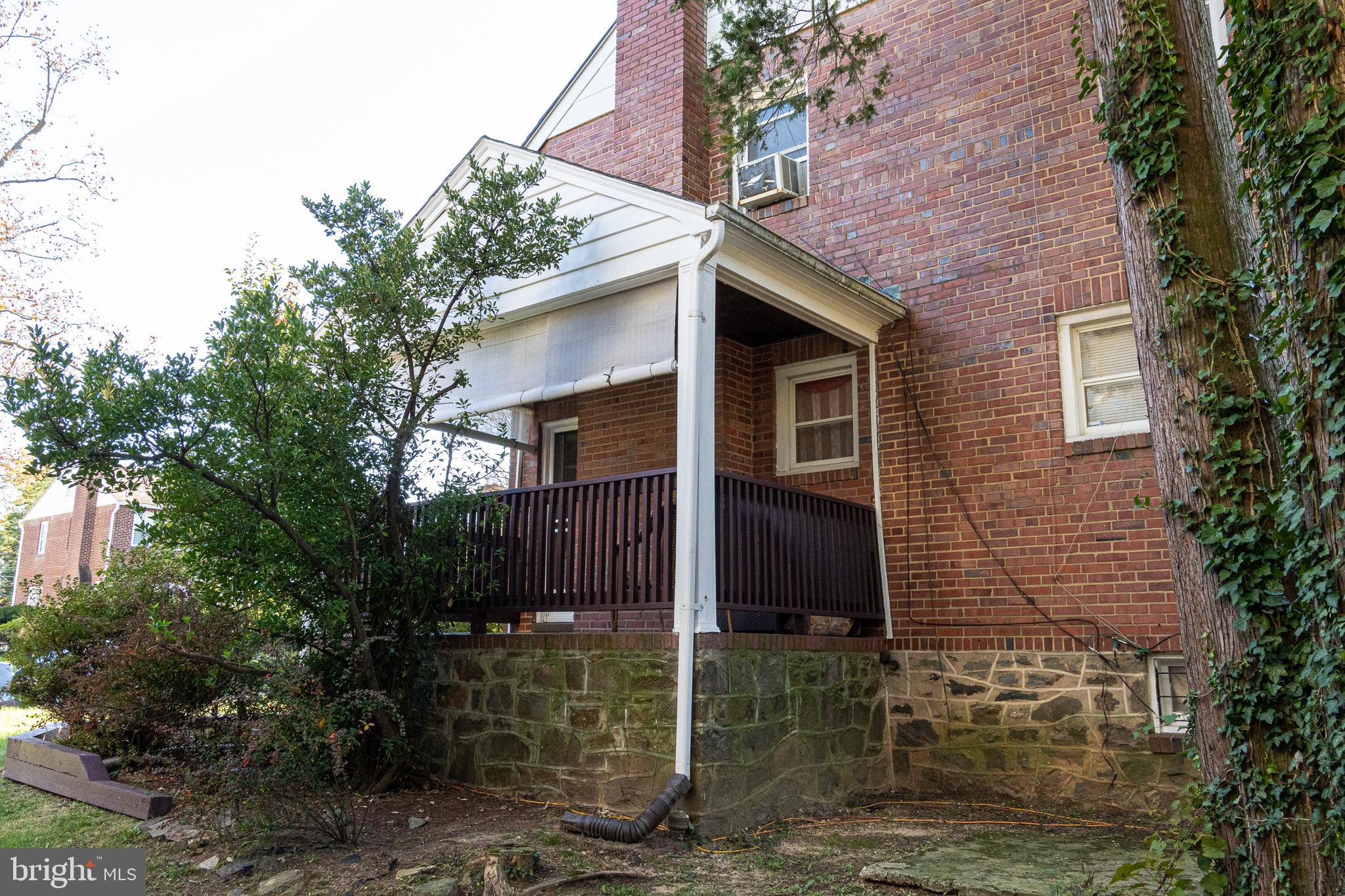 HUNTING RIDGE HISTORIC DISTRICT - Residential