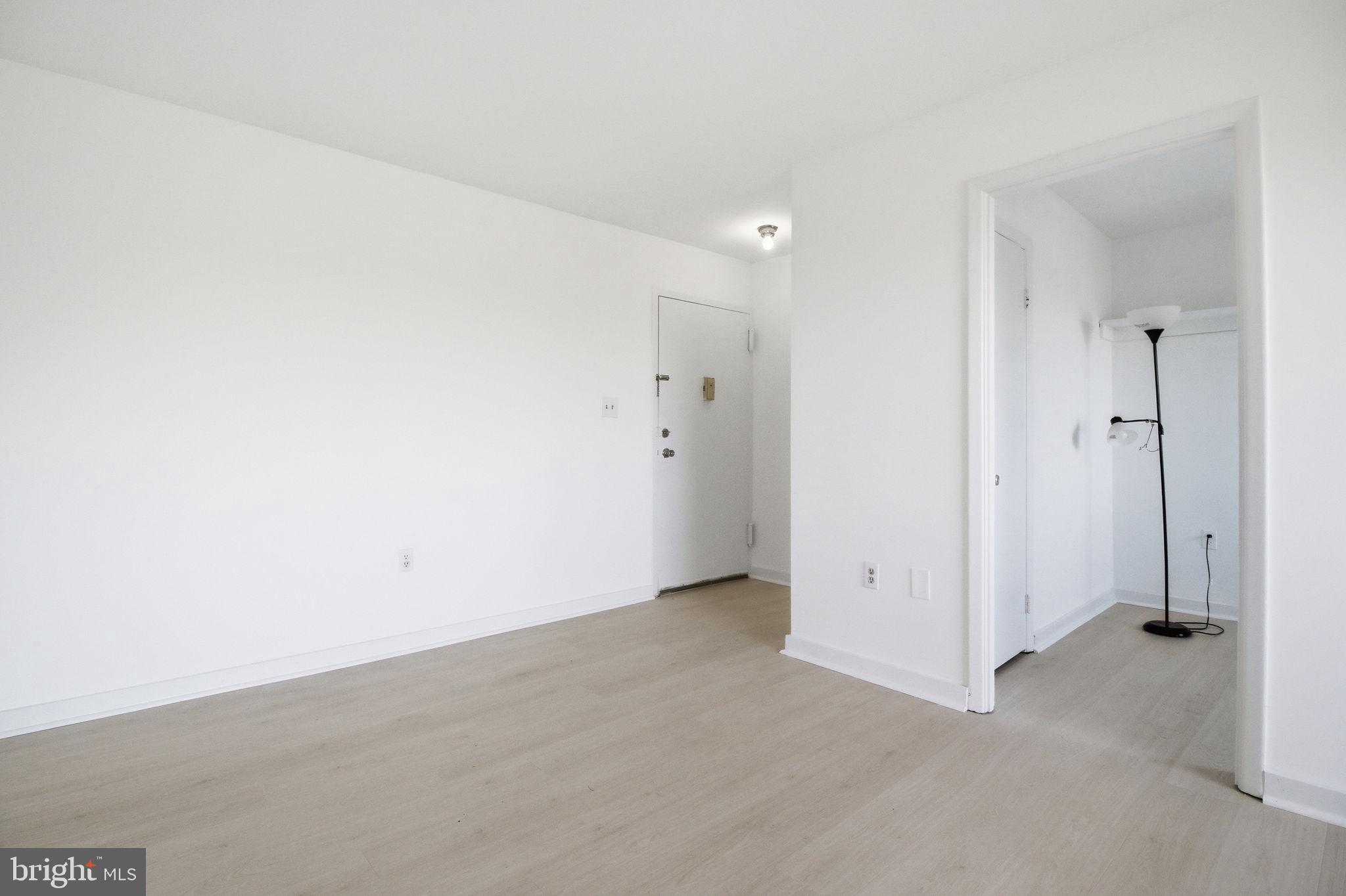 OCCOQUAN RIDGE CONDO - Residential