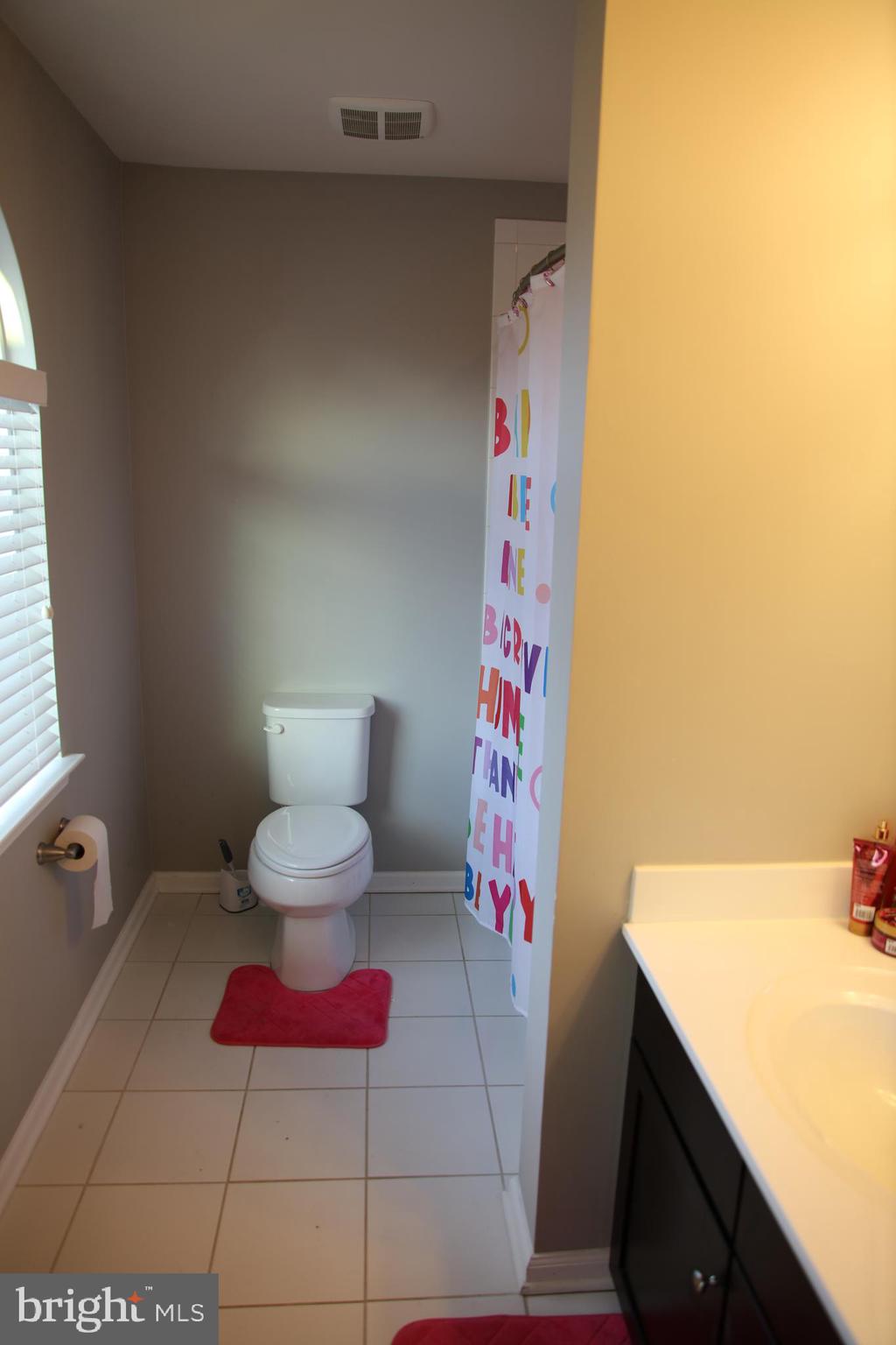 WINDLASS OVERLOOK - Residential Lease