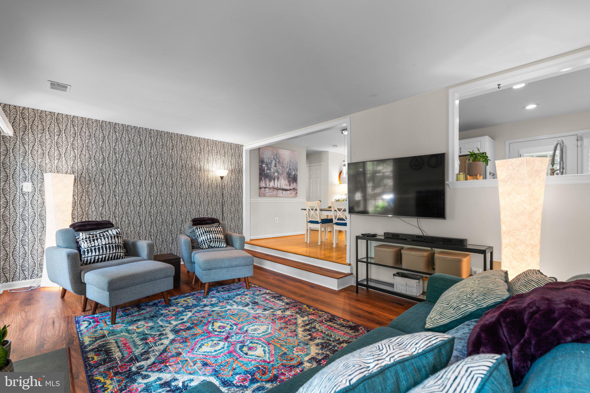 SNOWDENS MILL - Residential