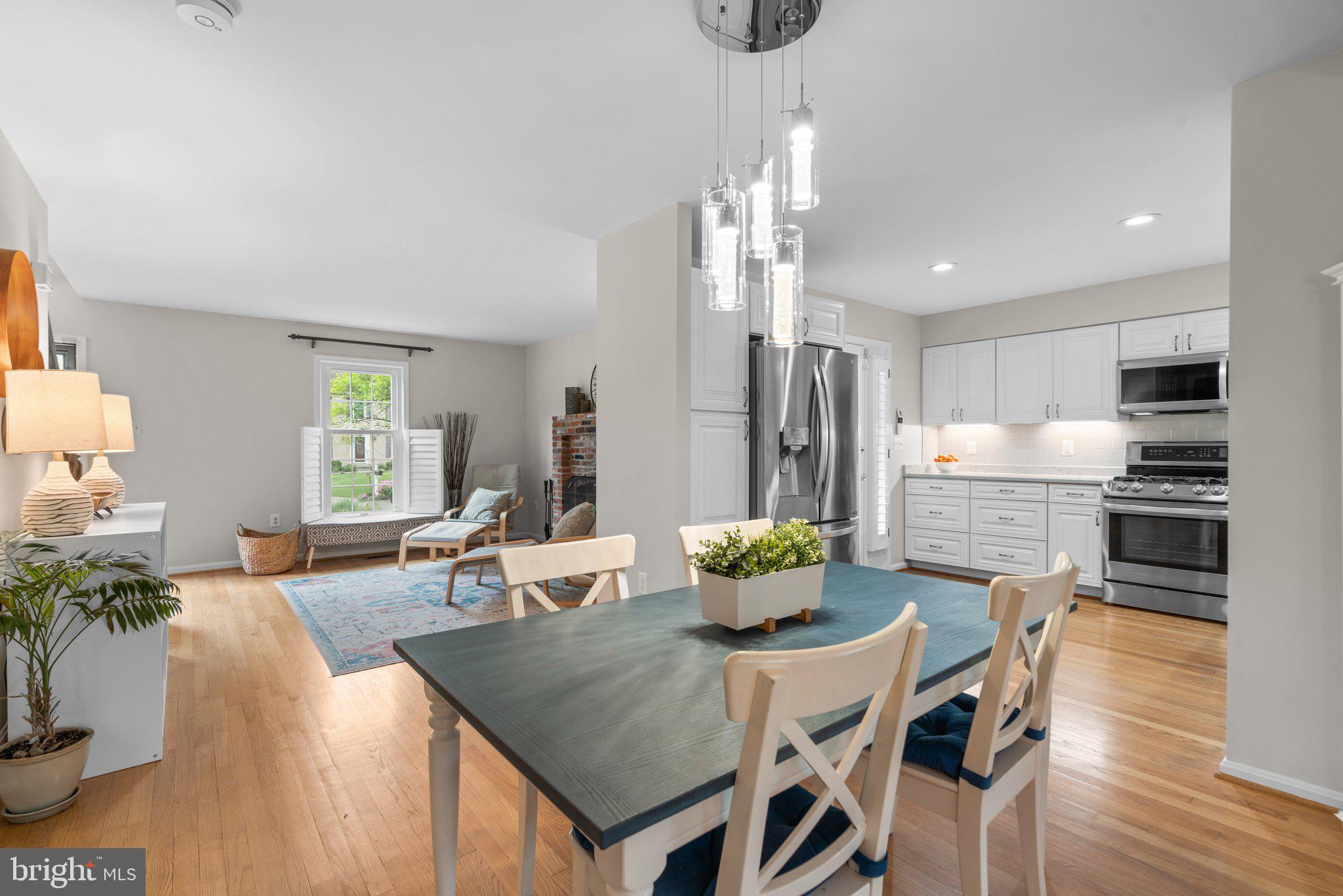 SNOWDENS MILL - Residential