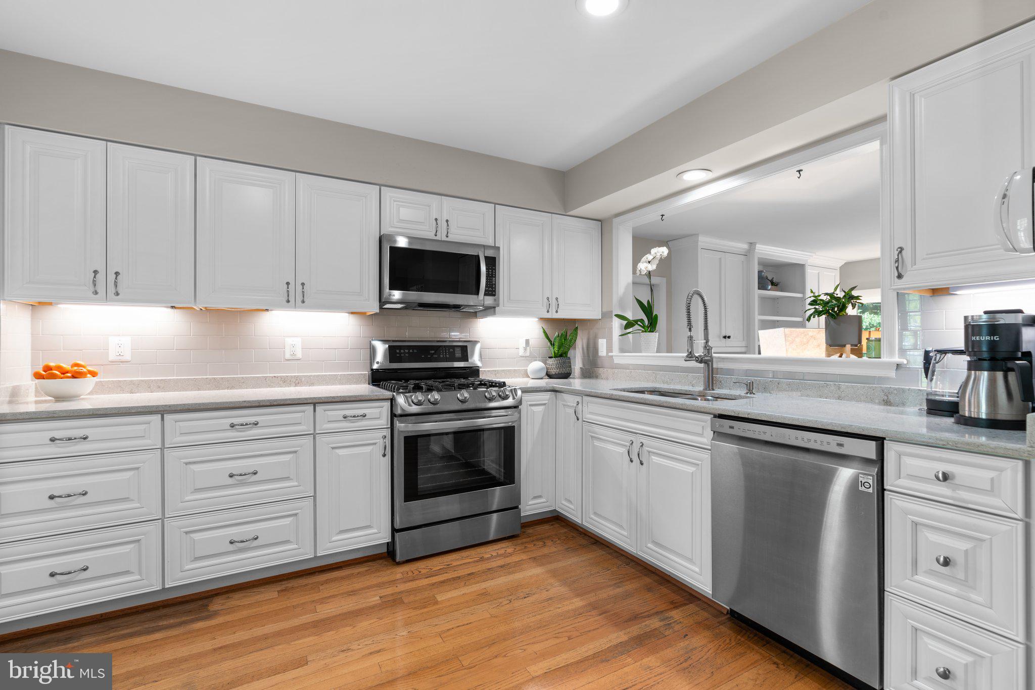 SNOWDENS MILL - Residential