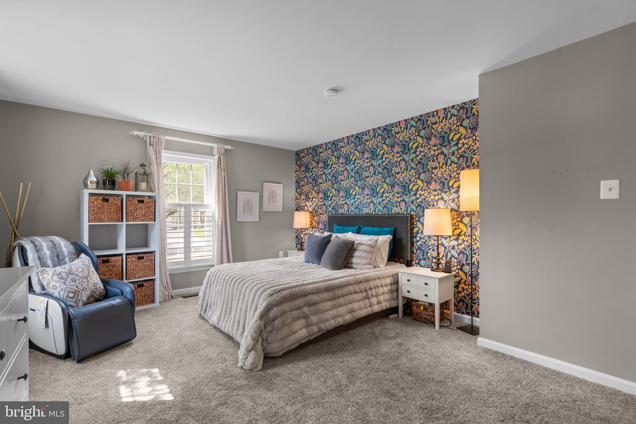 SNOWDENS MILL - Residential