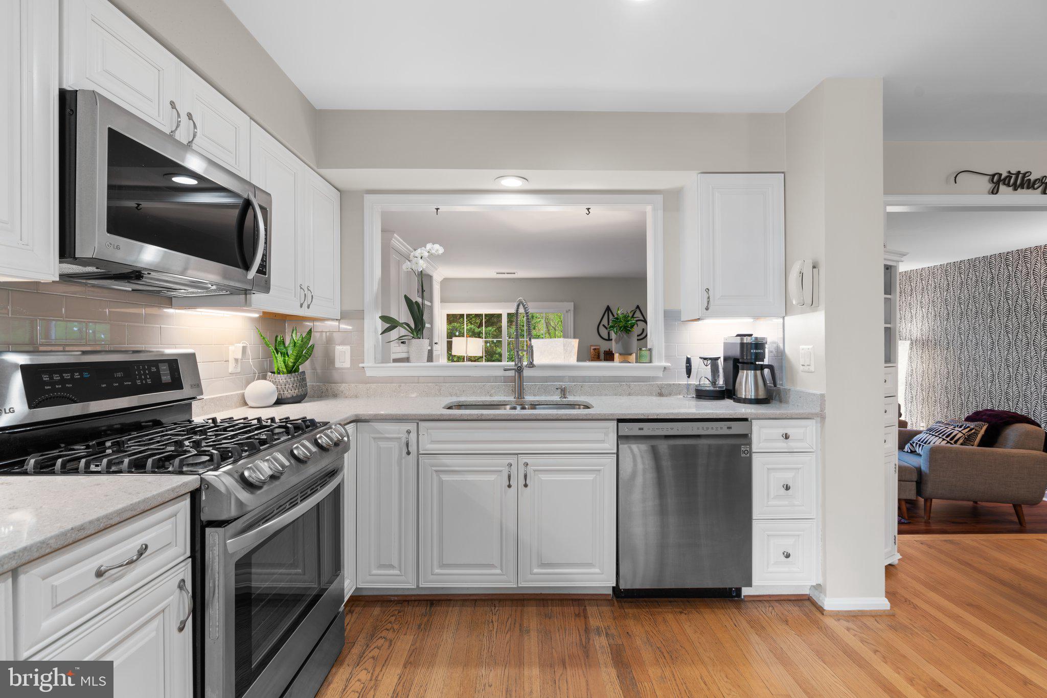 SNOWDENS MILL - Residential