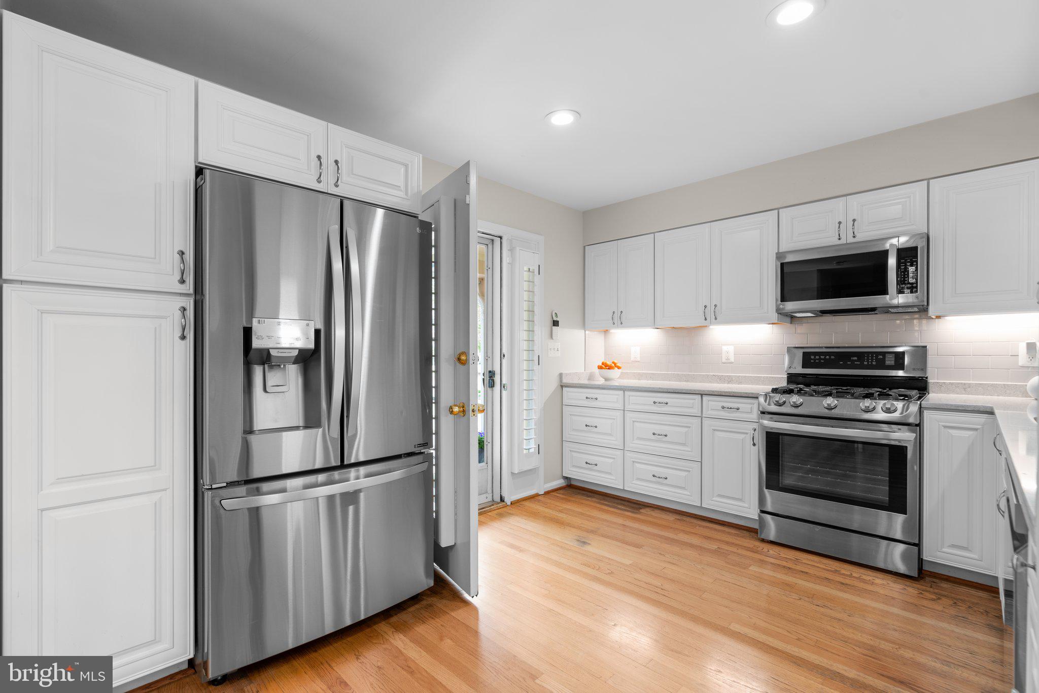 SNOWDENS MILL - Residential