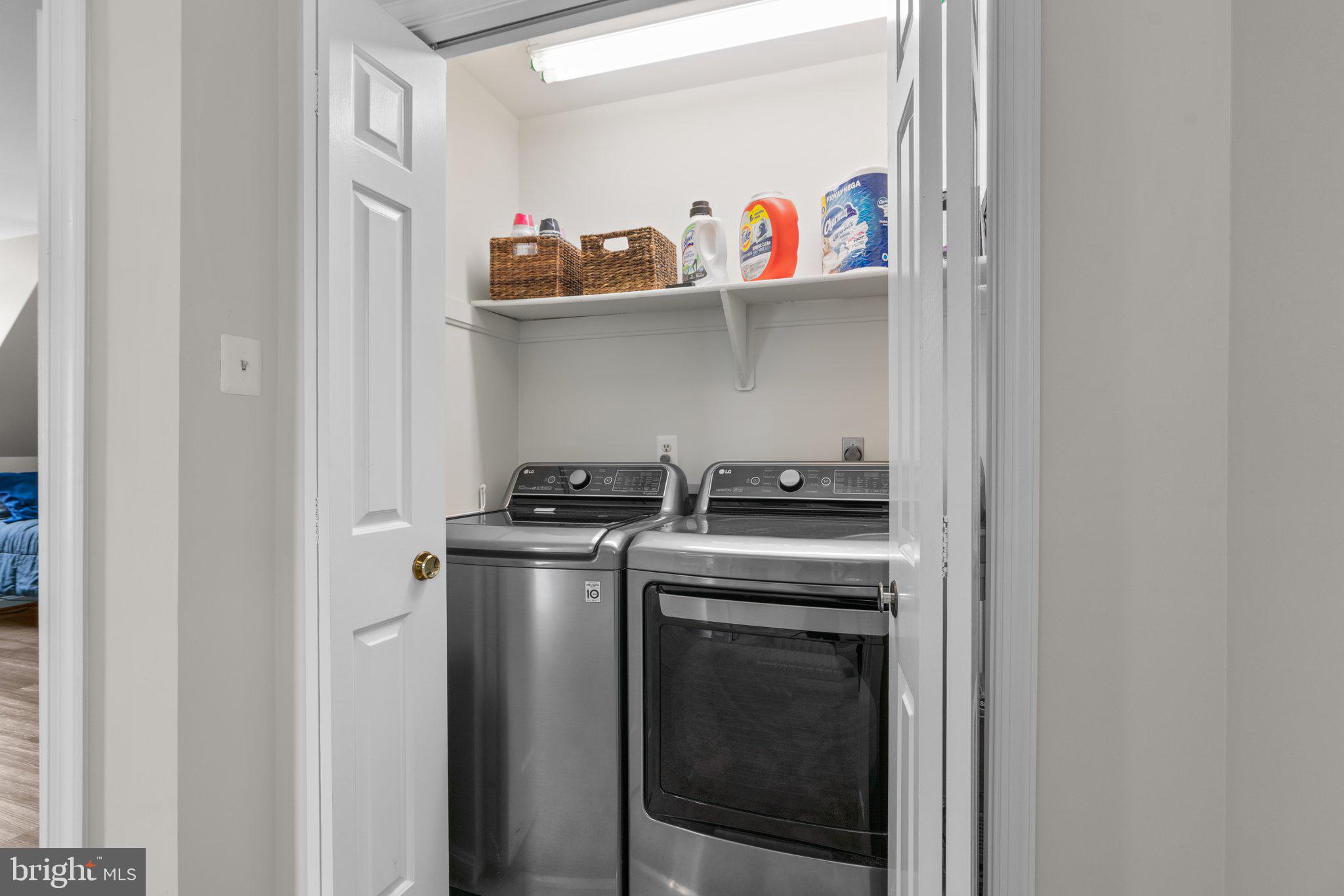 SNOWDENS MILL - Residential