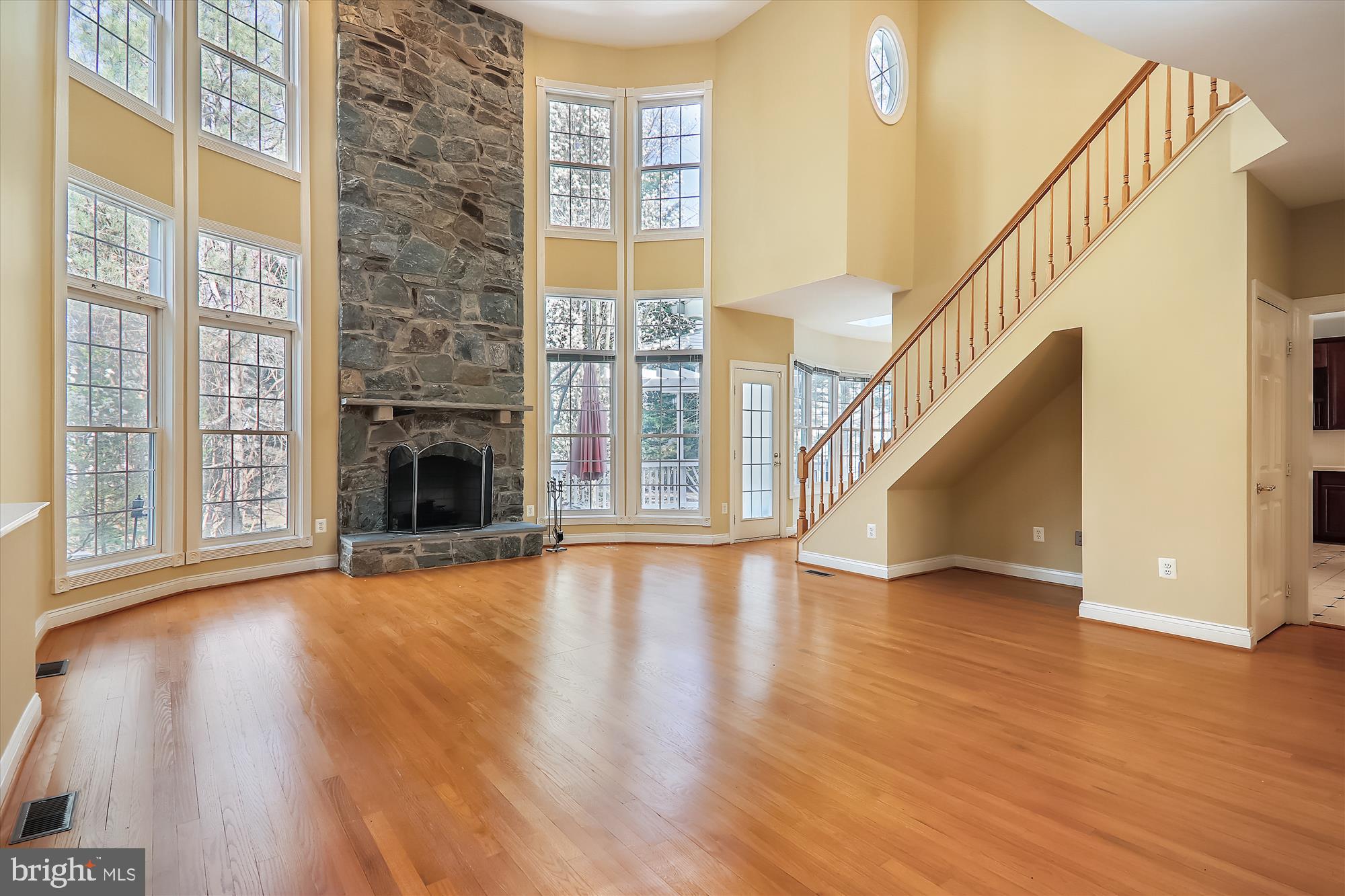 SMALLS NURSERY - Residential