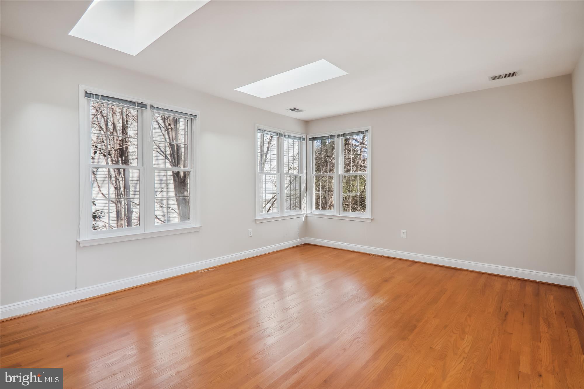 SMALLS NURSERY - Residential