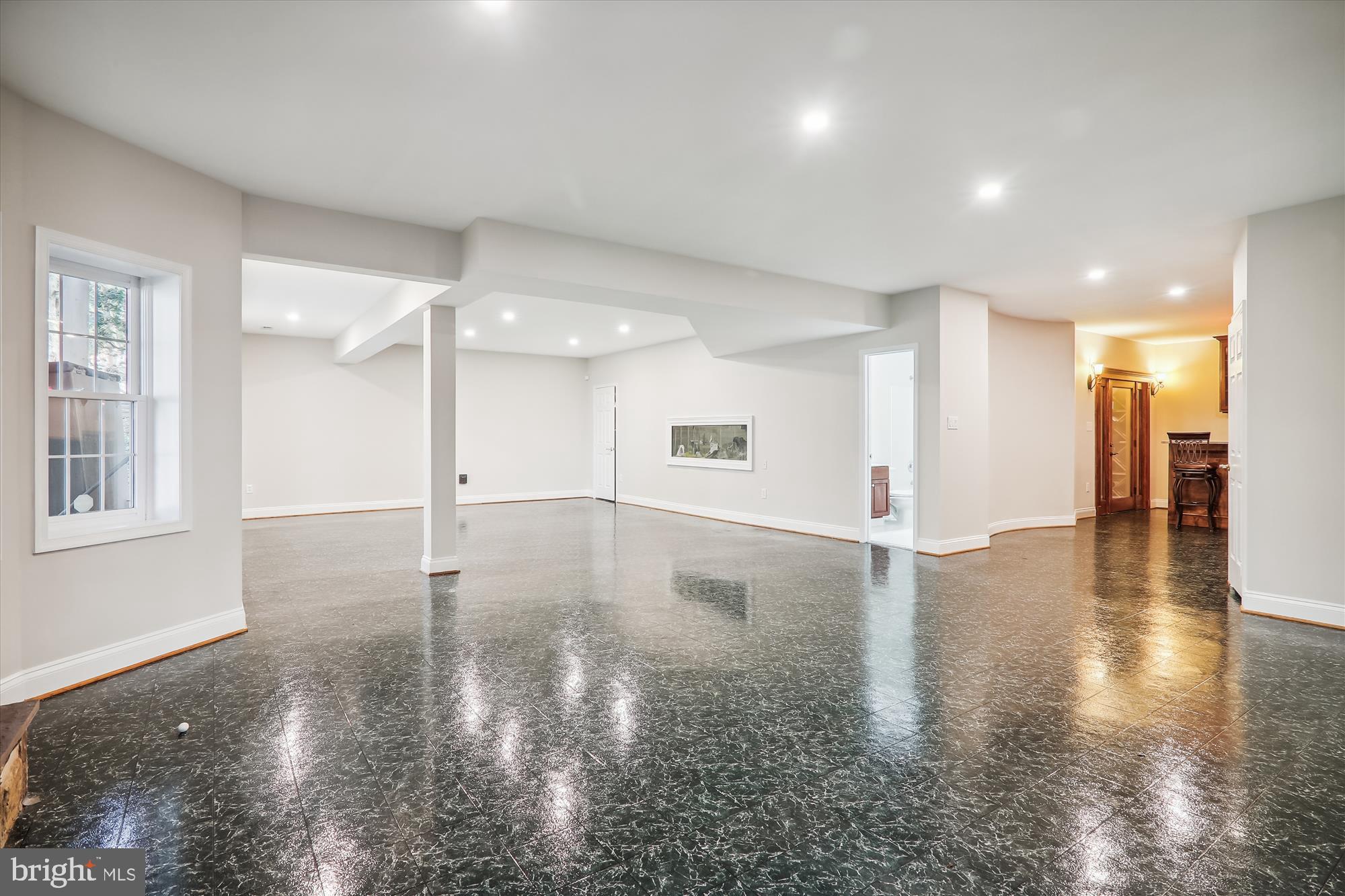 SMALLS NURSERY - Residential