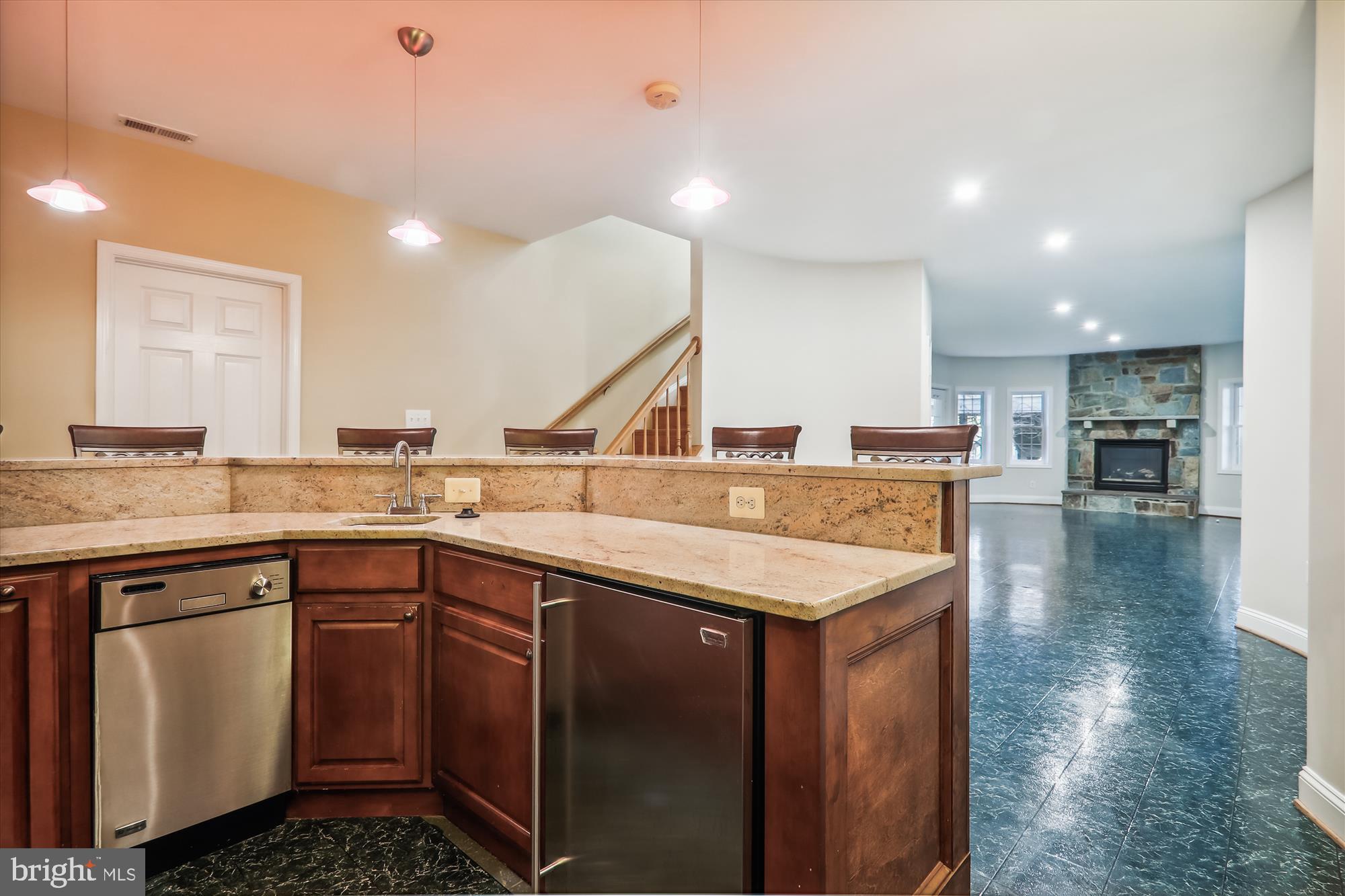 SMALLS NURSERY - Residential