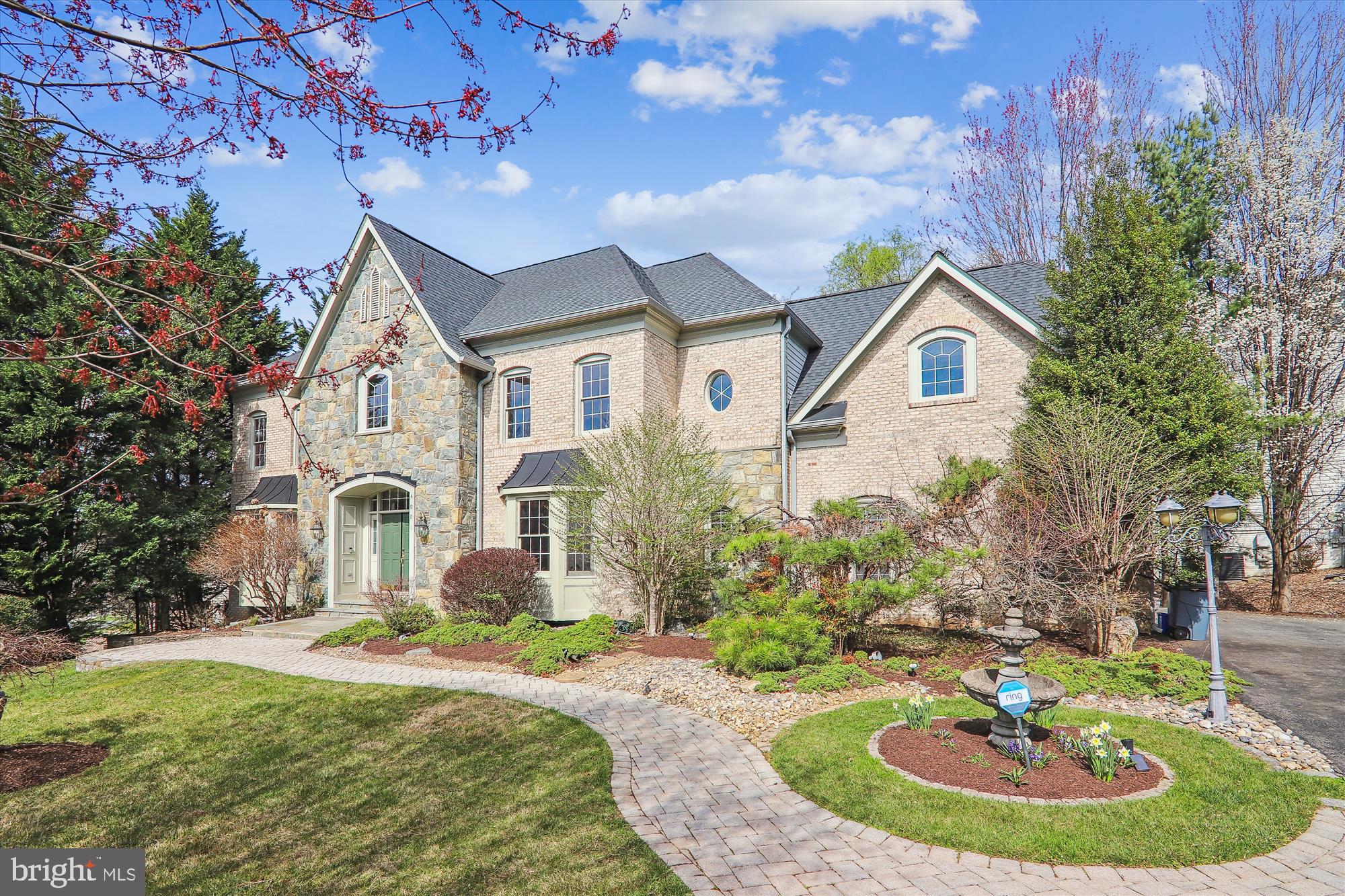 SMALLS NURSERY - Residential