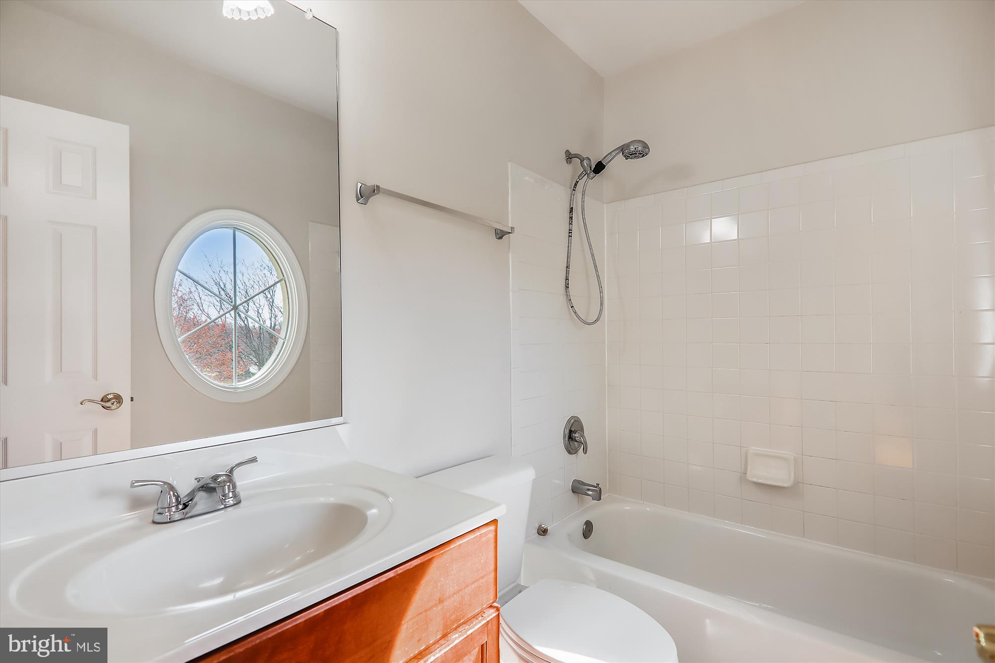 SMALLS NURSERY - Residential