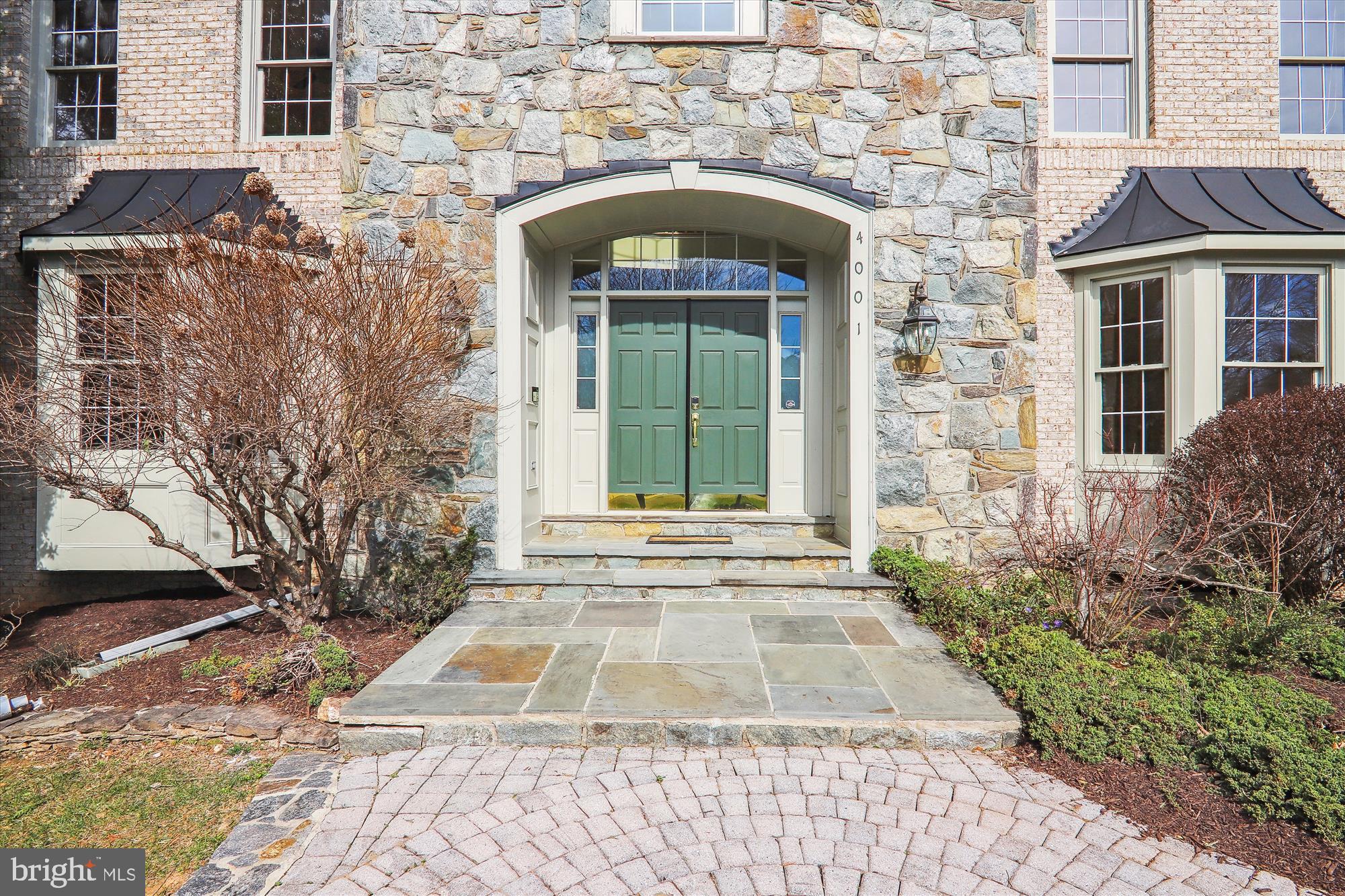 SMALLS NURSERY - Residential