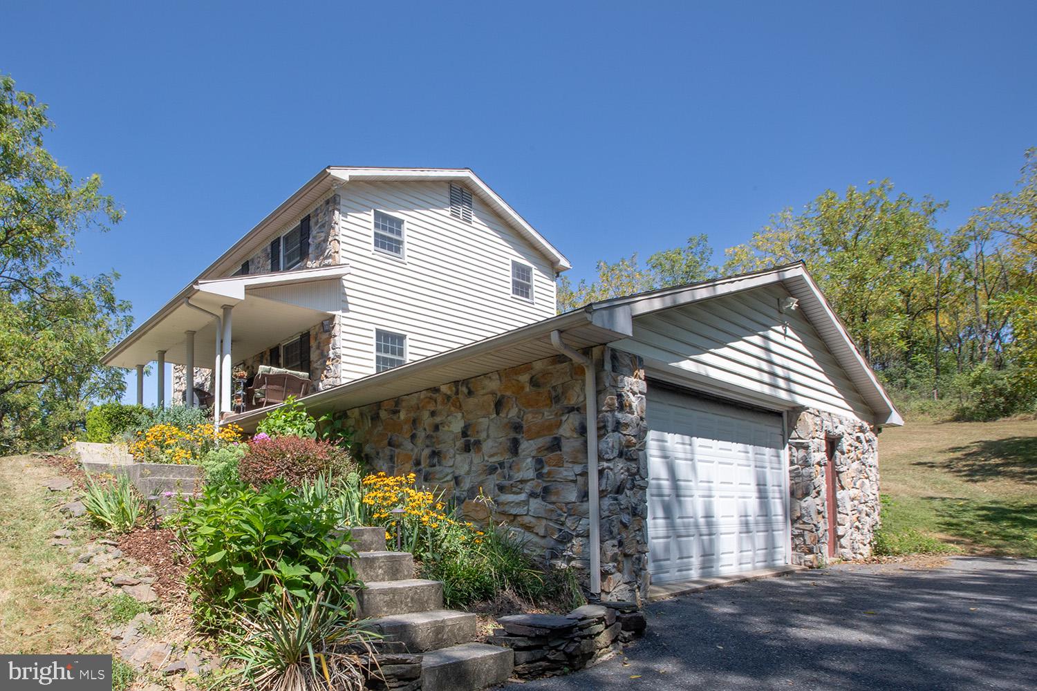 217 SIEGER ROAD