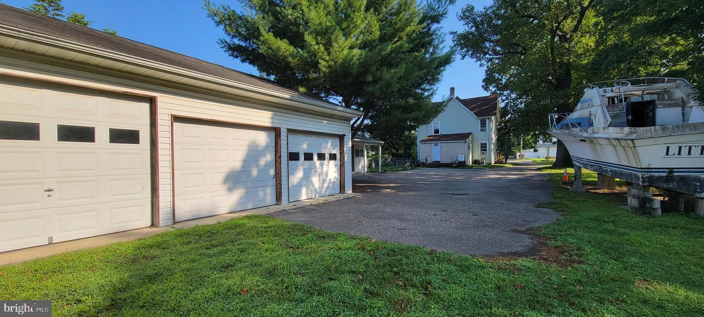348 WHITE HORSE PIKE