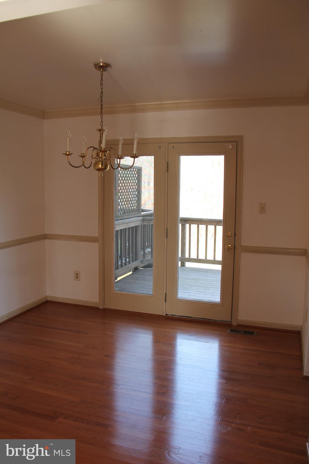 POTOMAC LAKES - Residential Lease