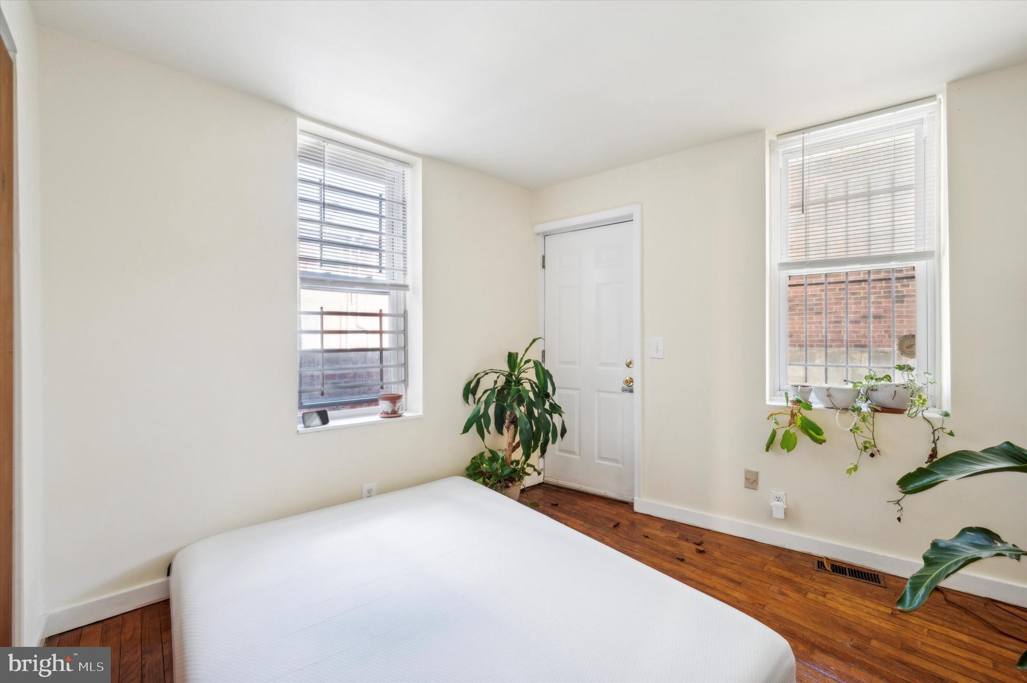 1419 S 4TH STREET