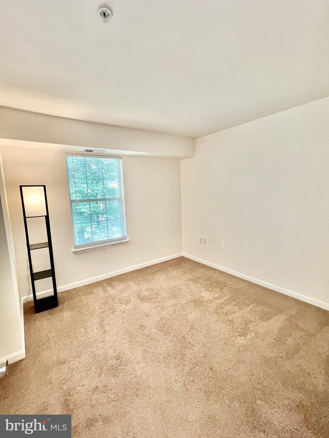 LAKE POINTE AT TOWN CENTER - Residential Lease