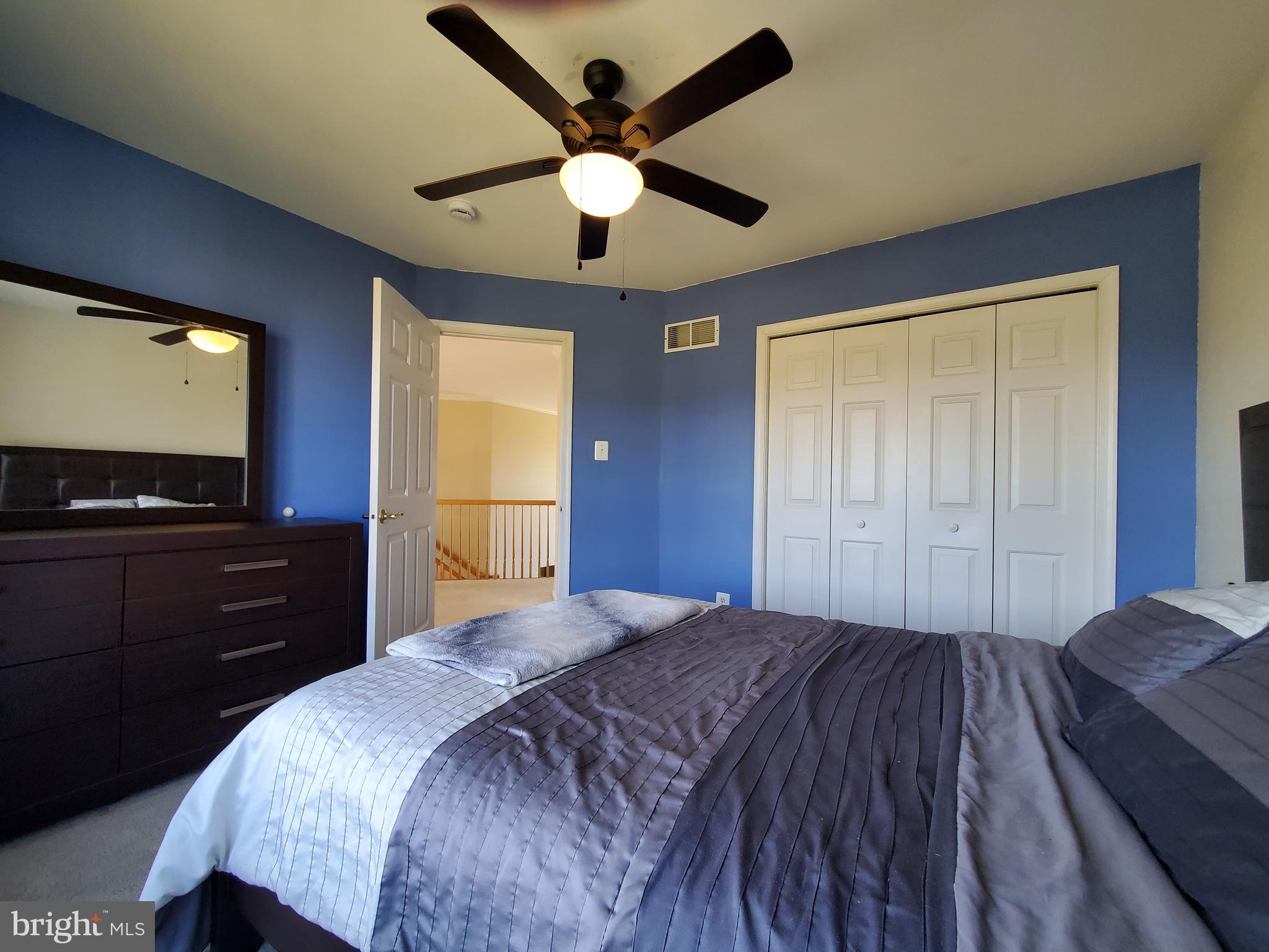 NORTHAMPTON CROSSG - Residential