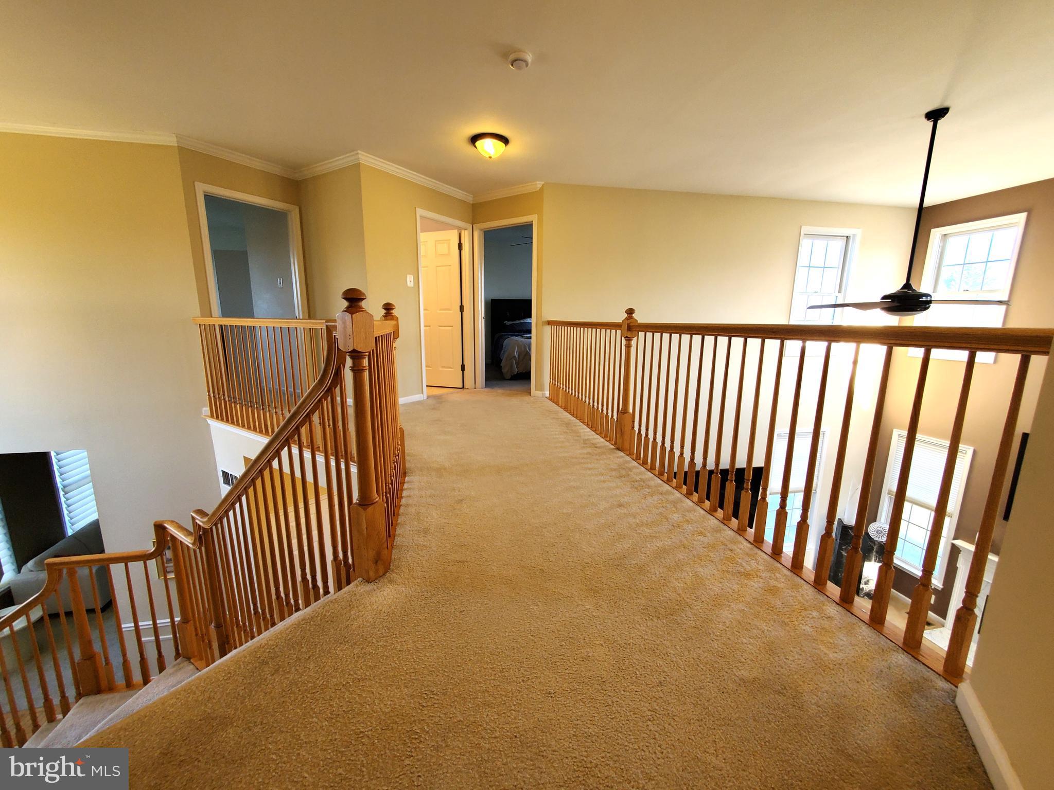 NORTHAMPTON CROSSG - Residential