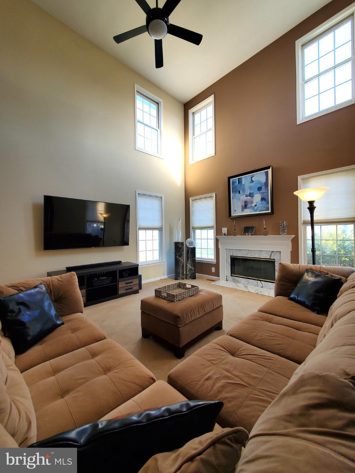 NORTHAMPTON CROSSG - Residential