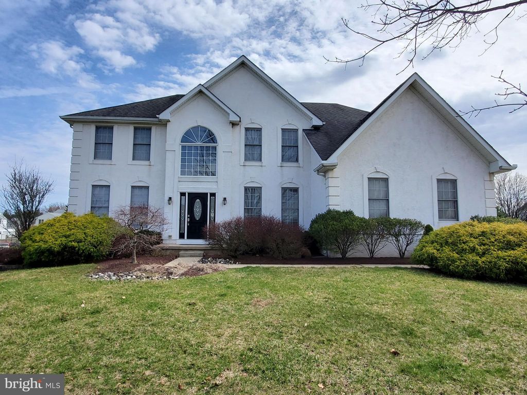 Photo of 529 Glen Meadow Road, RICHBORO, PA 18954 (MLS # PABU2117048)