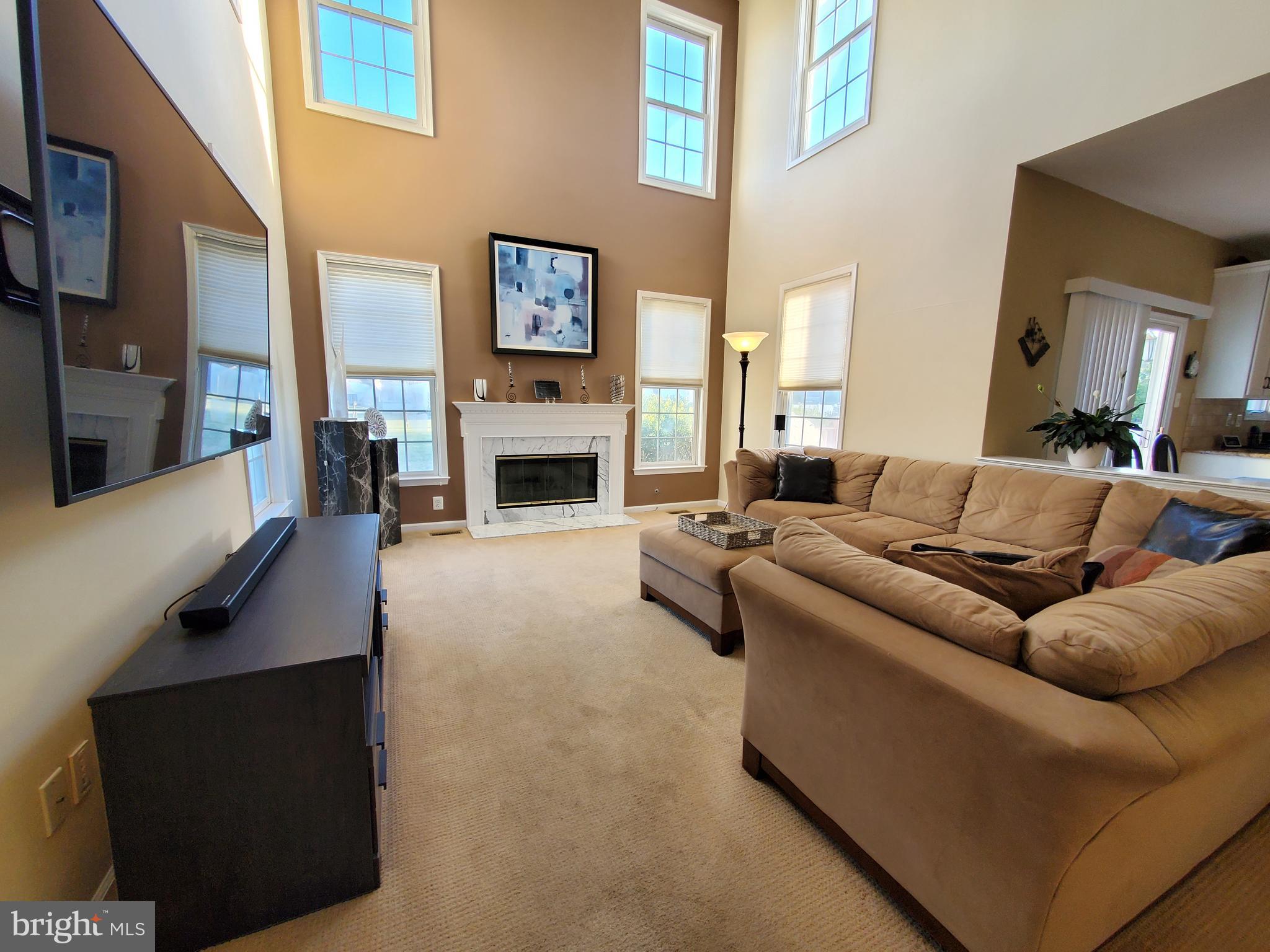 NORTHAMPTON CROSSG - Residential