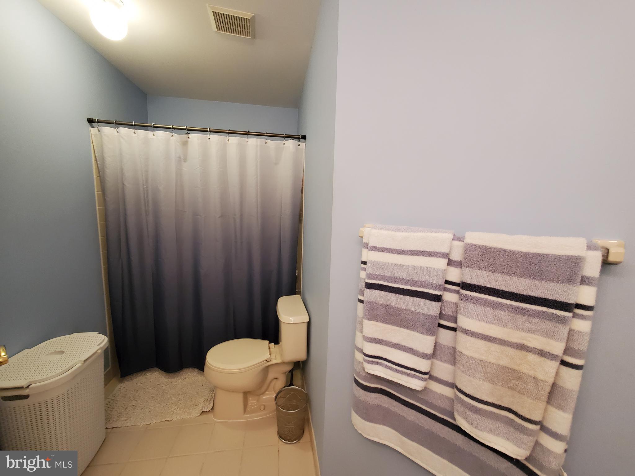 NORTHAMPTON CROSSG - Residential