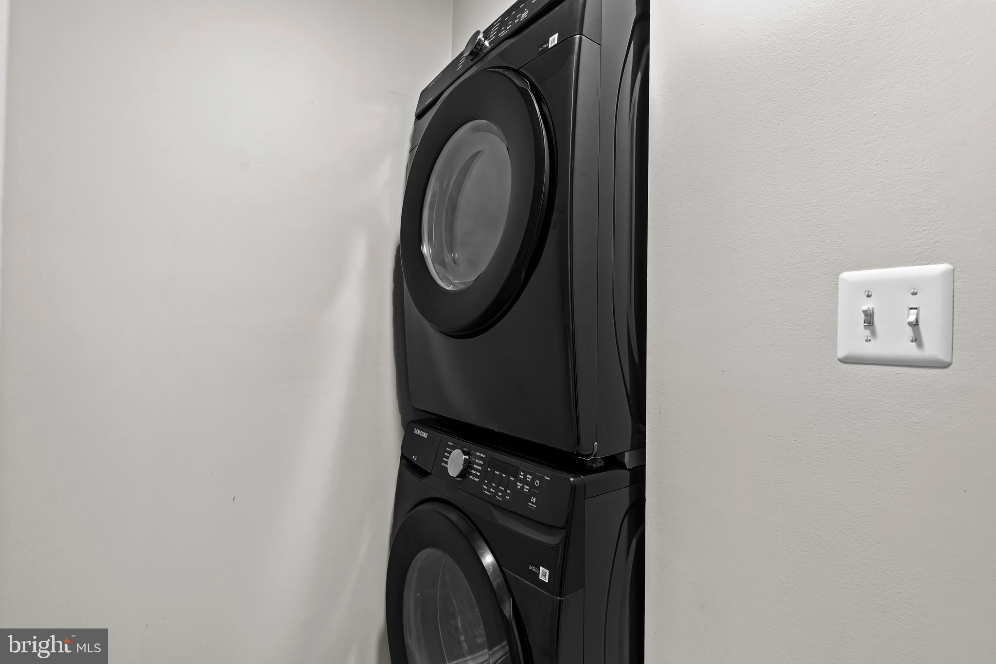 MARY WASHINGTON SQUARE - Residential