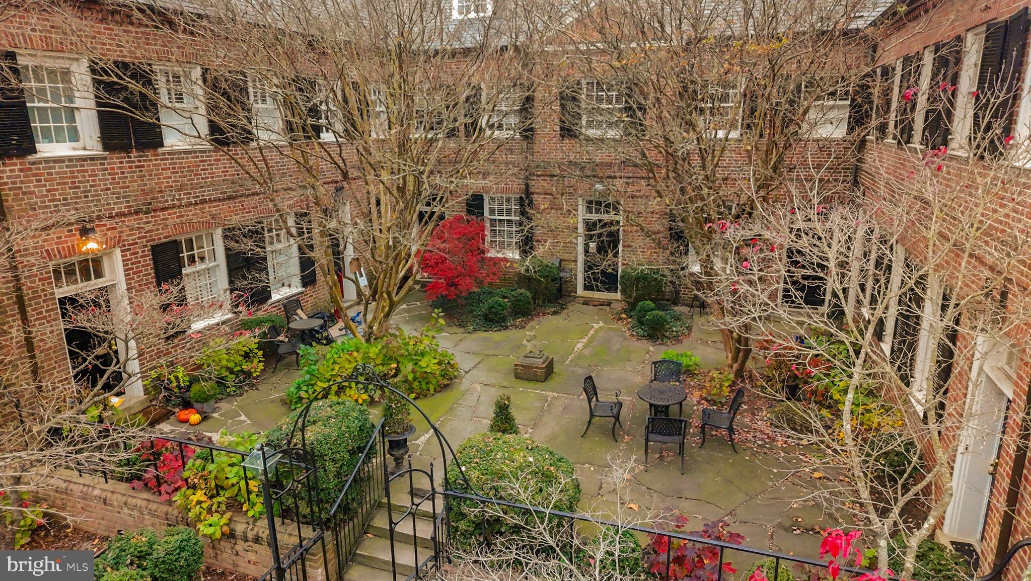 MARY WASHINGTON SQUARE - Residential