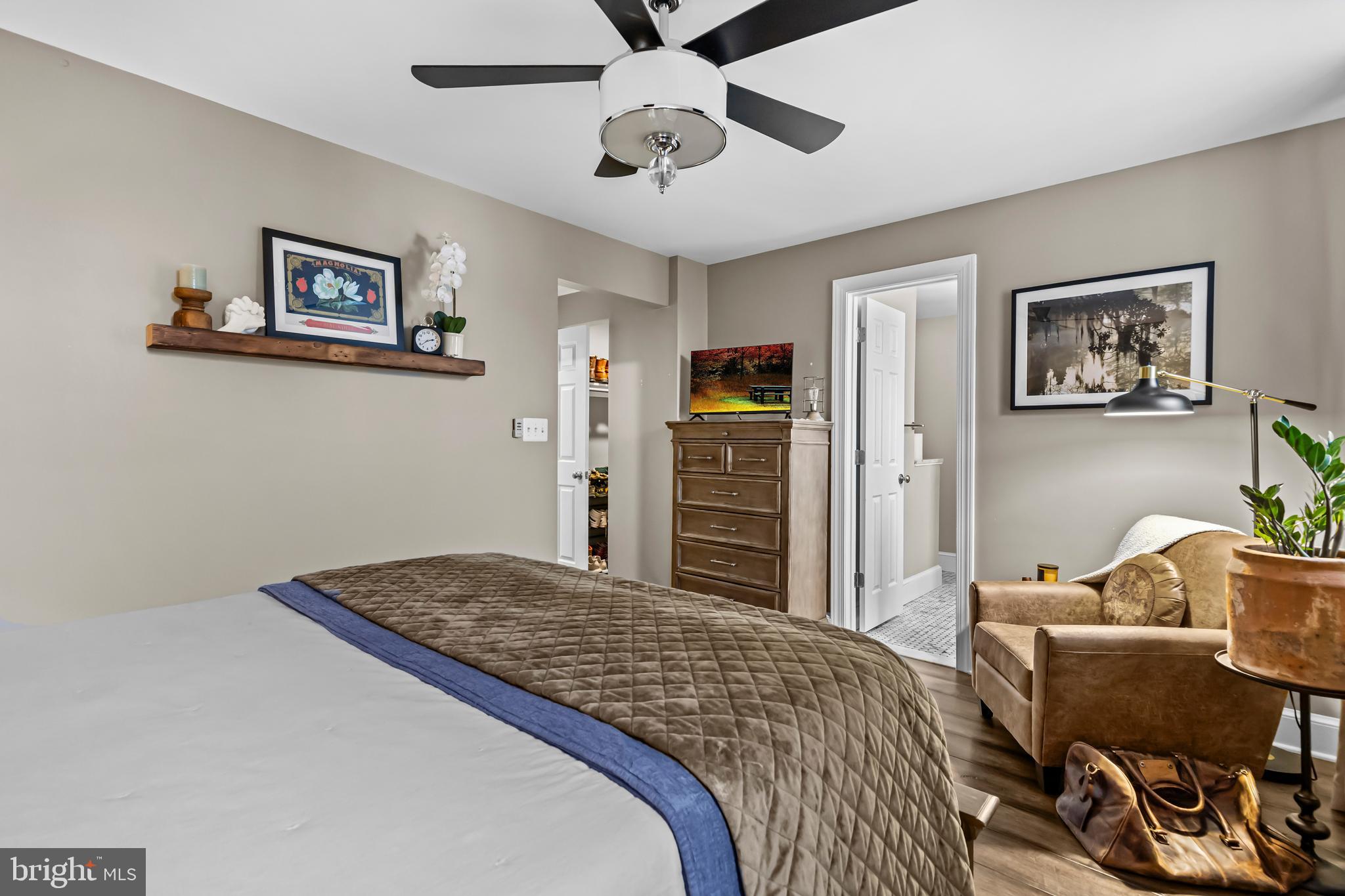 MARY WASHINGTON SQUARE - Residential