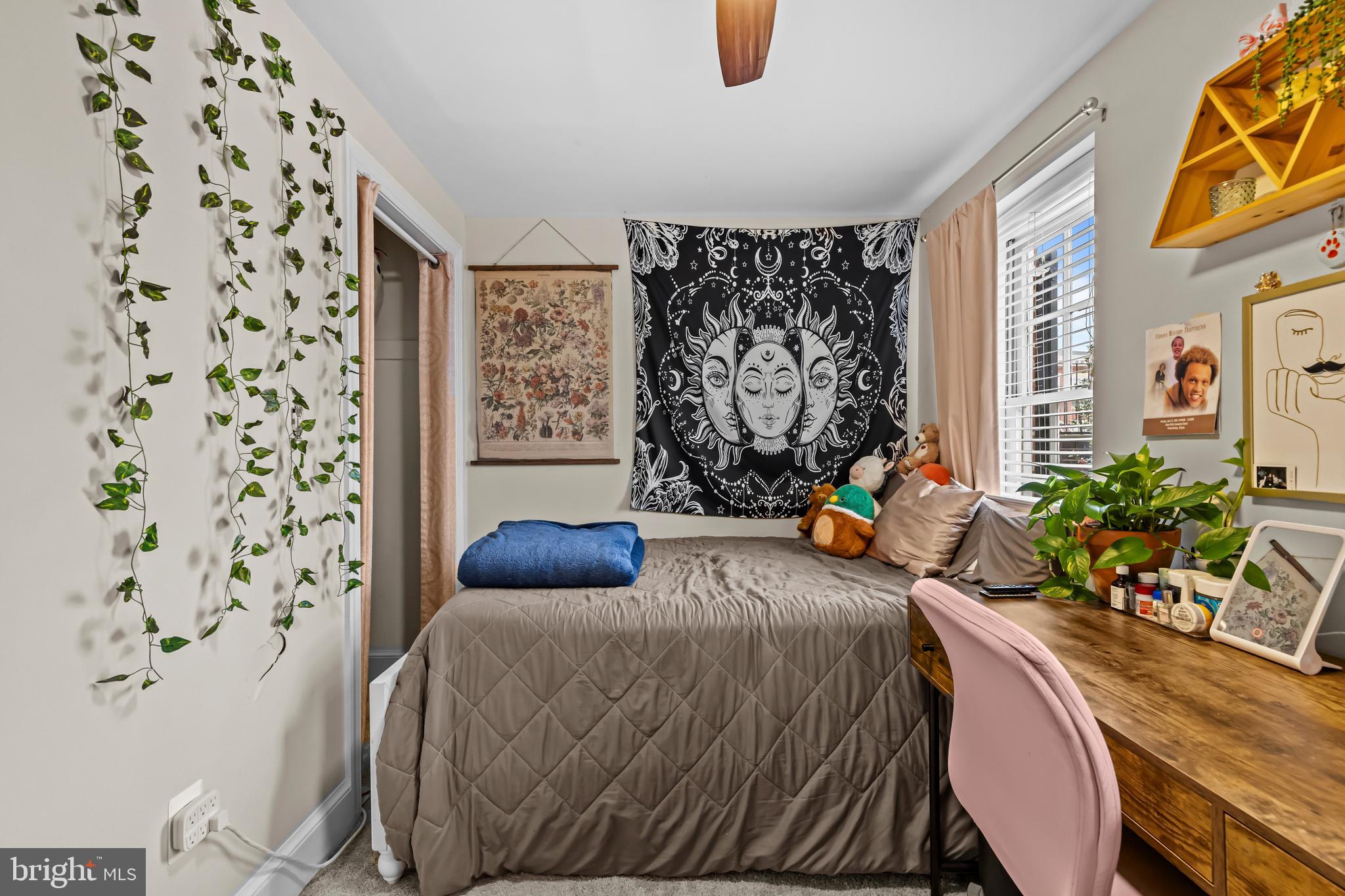 MARY WASHINGTON SQUARE - Residential