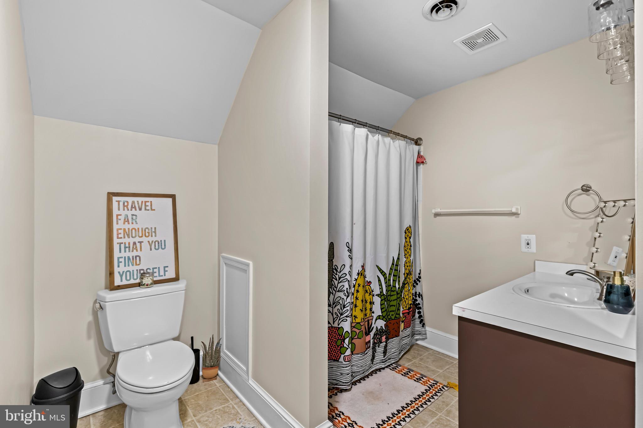 MARY WASHINGTON SQUARE - Residential