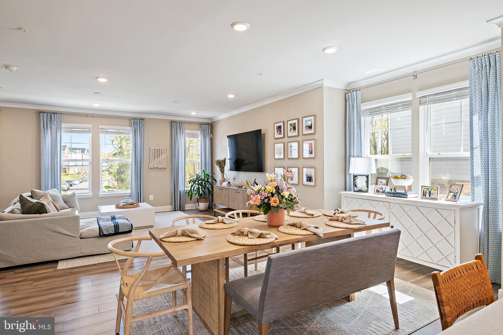 PARKSIDE PRESERVE - Residential