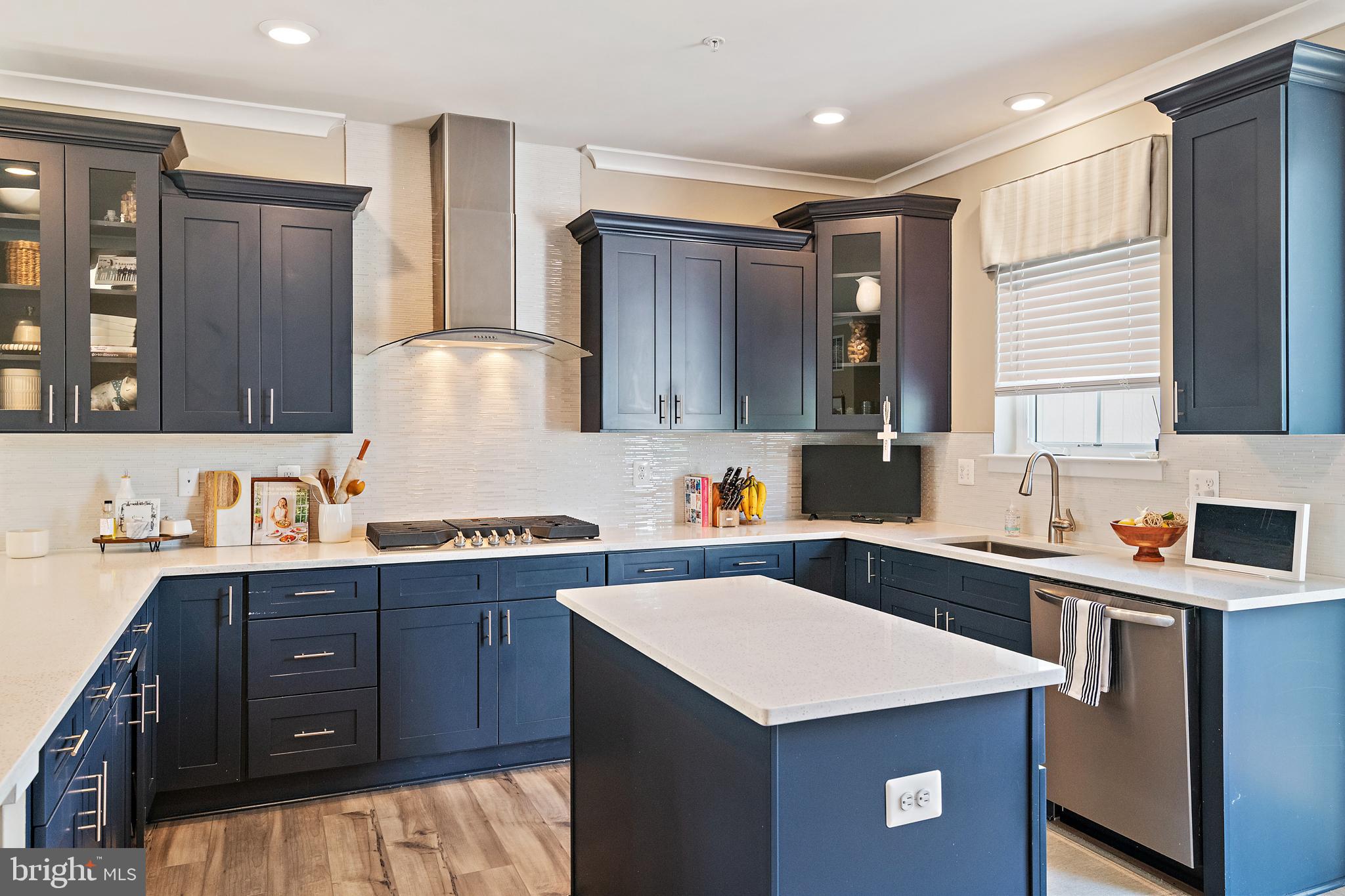 PARKSIDE PRESERVE - Residential