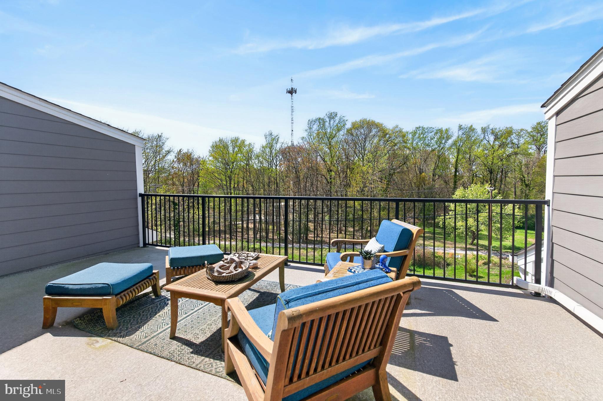 PARKSIDE PRESERVE - Residential