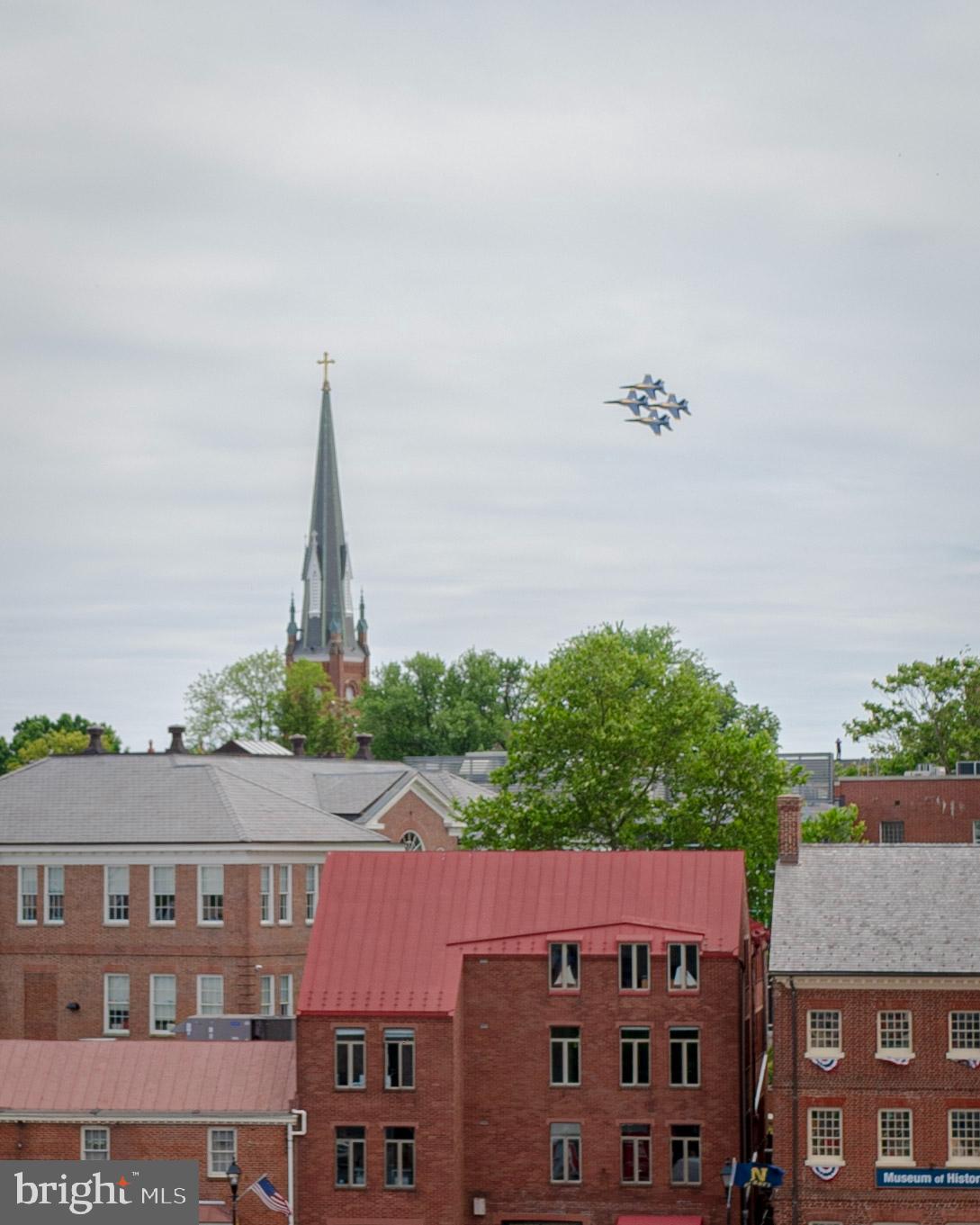 PARKSIDE PRESERVE - Residential