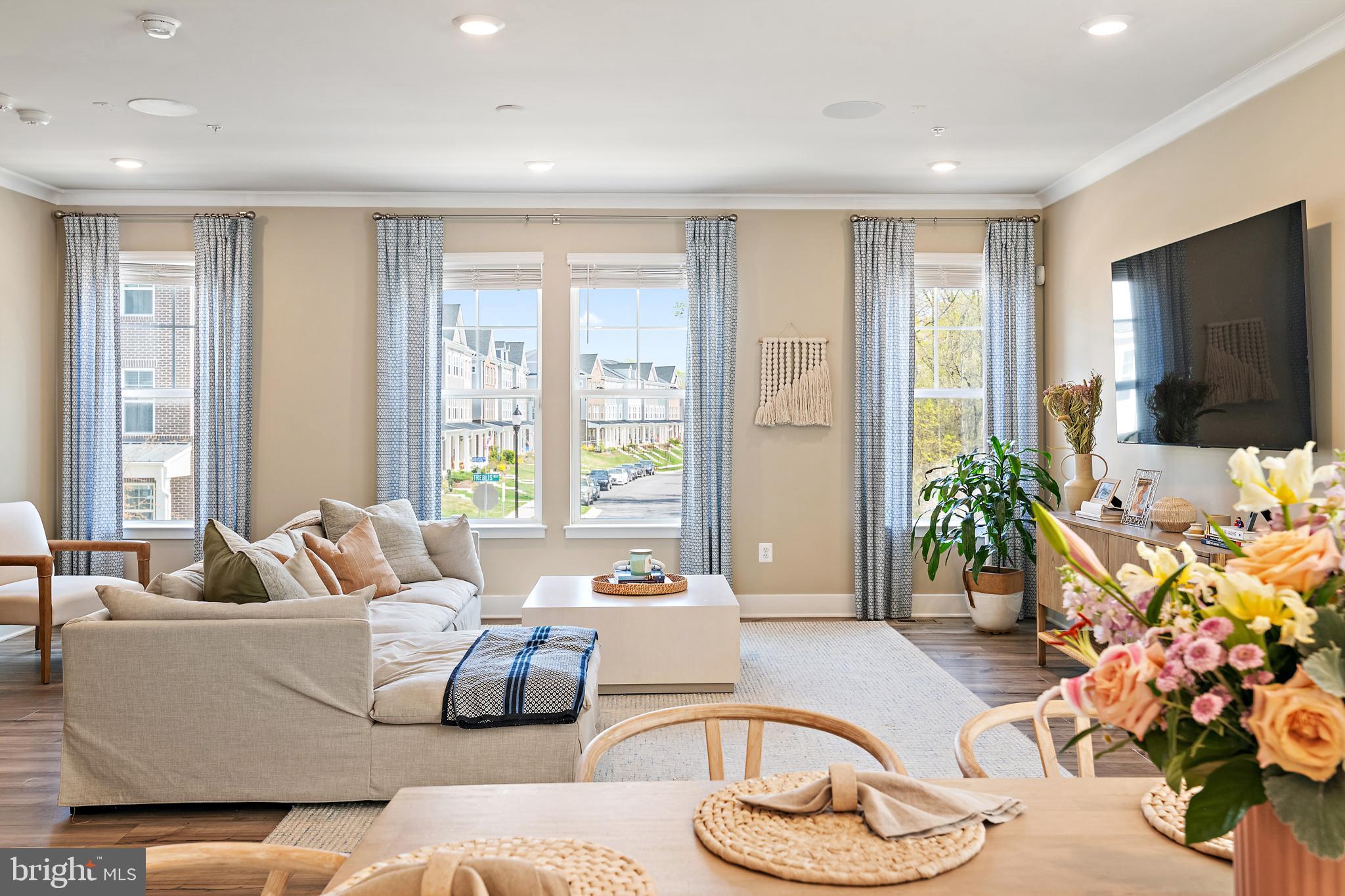 PARKSIDE PRESERVE - Residential