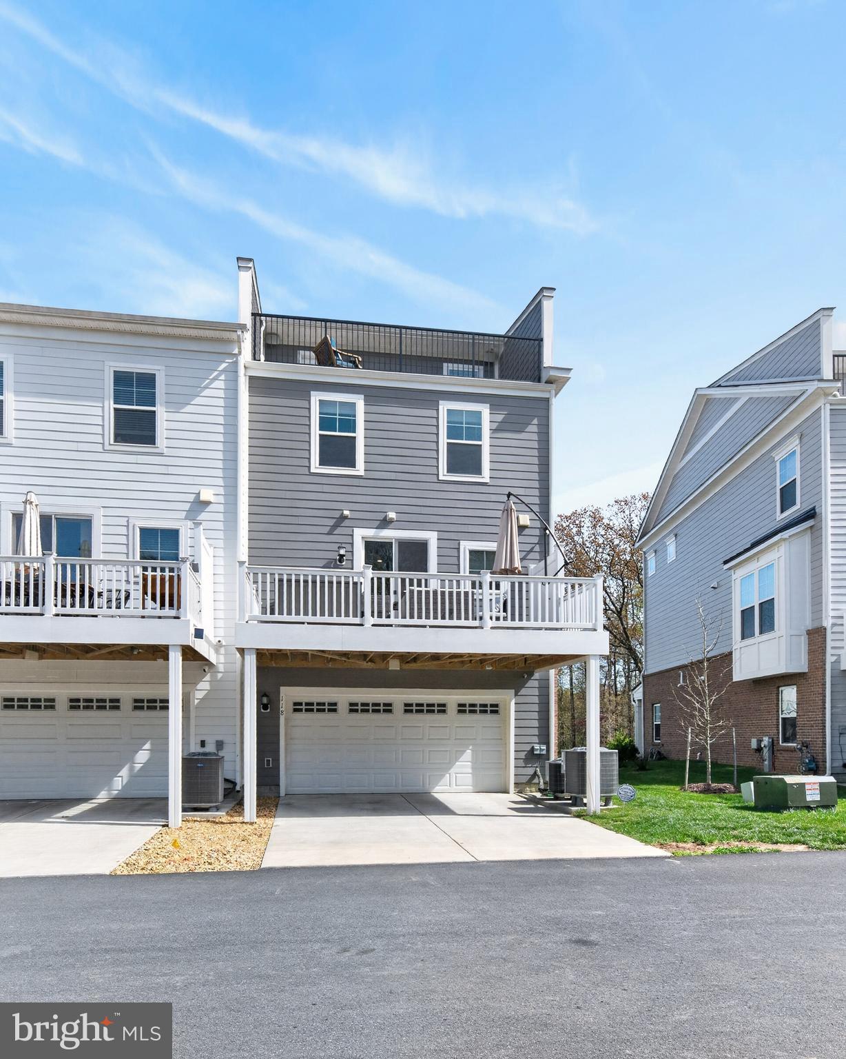 PARKSIDE PRESERVE - Residential