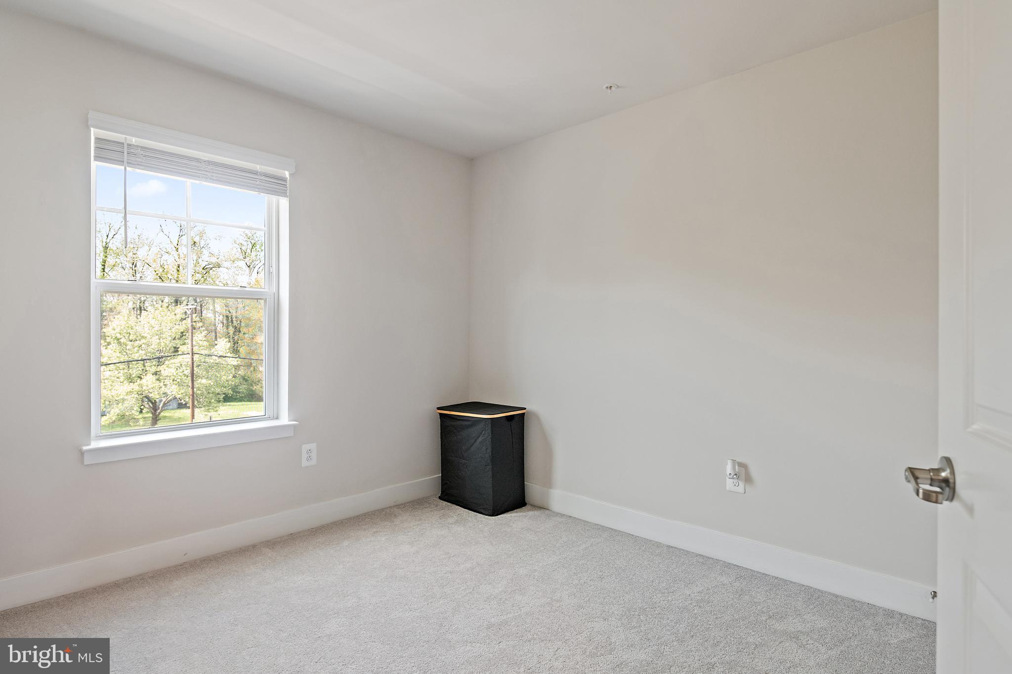 PARKSIDE PRESERVE - Residential