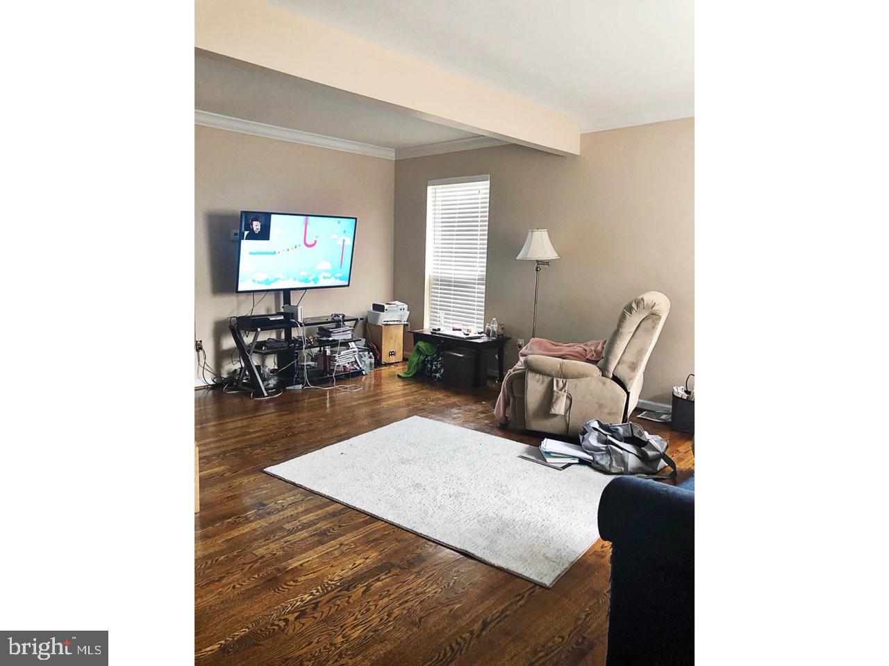 GENDER WOODS - Residential Lease