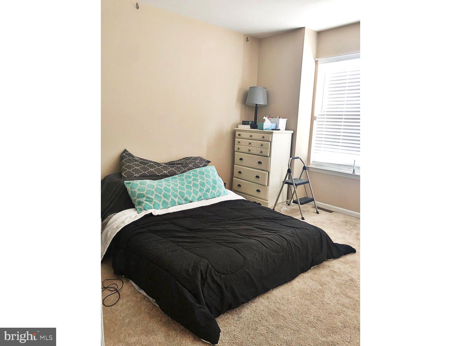 GENDER WOODS - Residential Lease