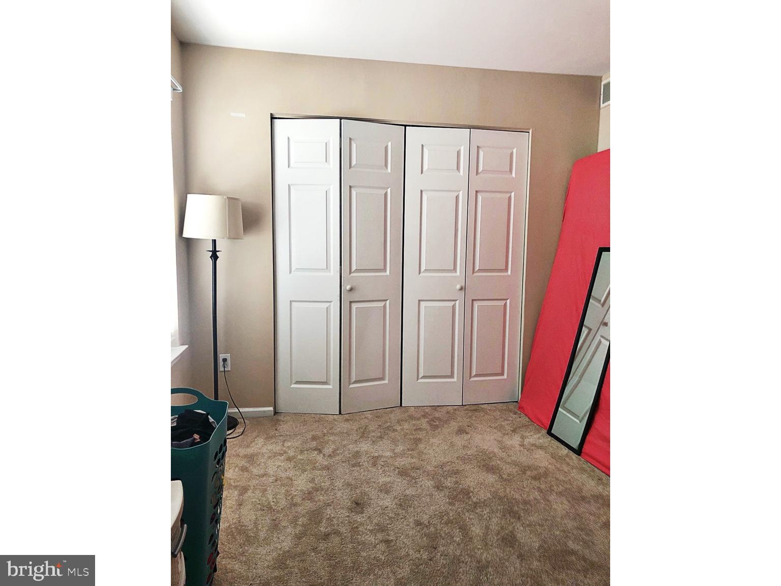 GENDER WOODS - Residential Lease