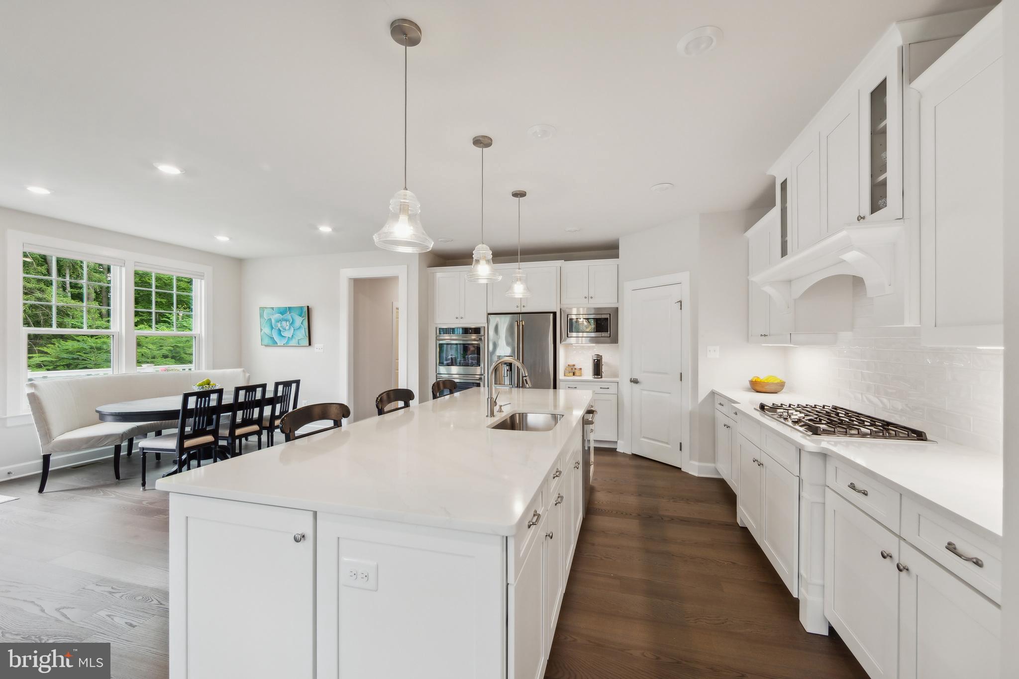 GREYSTONE - Residential