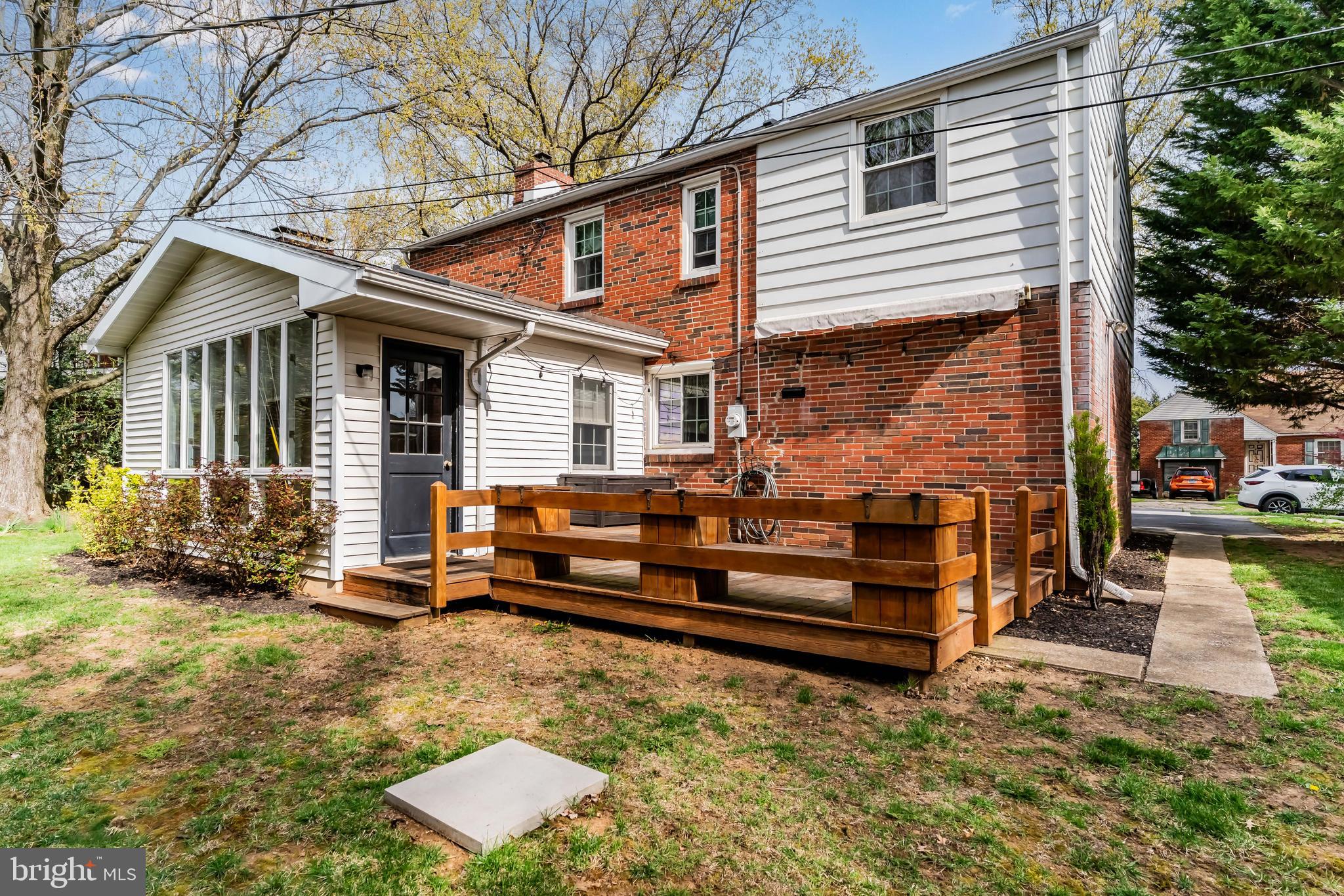 HIGHLAND PARK - Residential