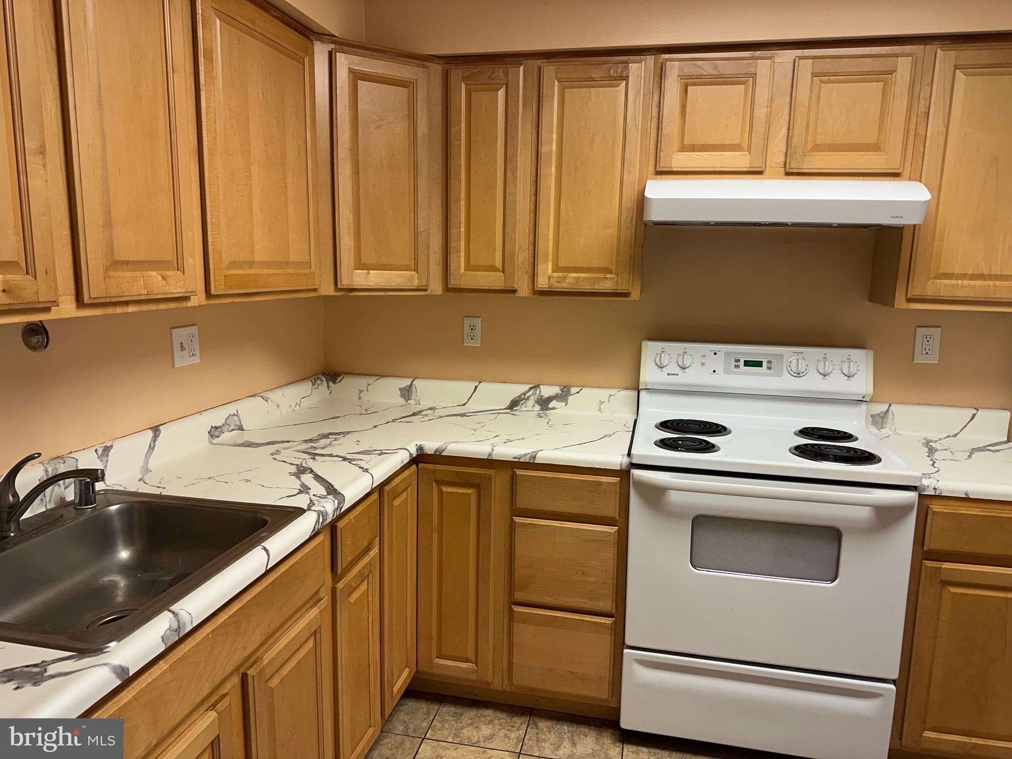 DREXEL WOODS - Residential