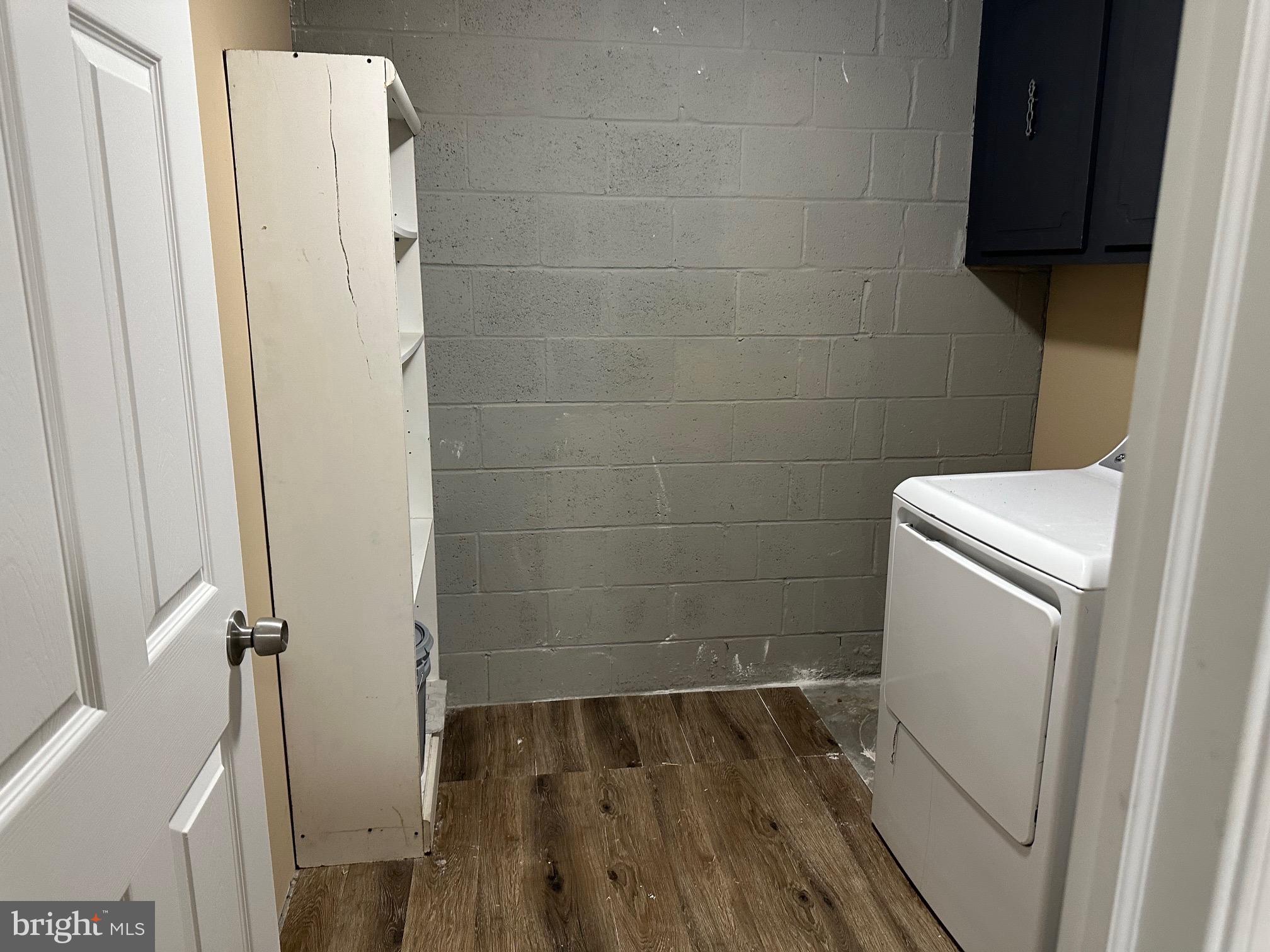 DREXEL WOODS - Residential