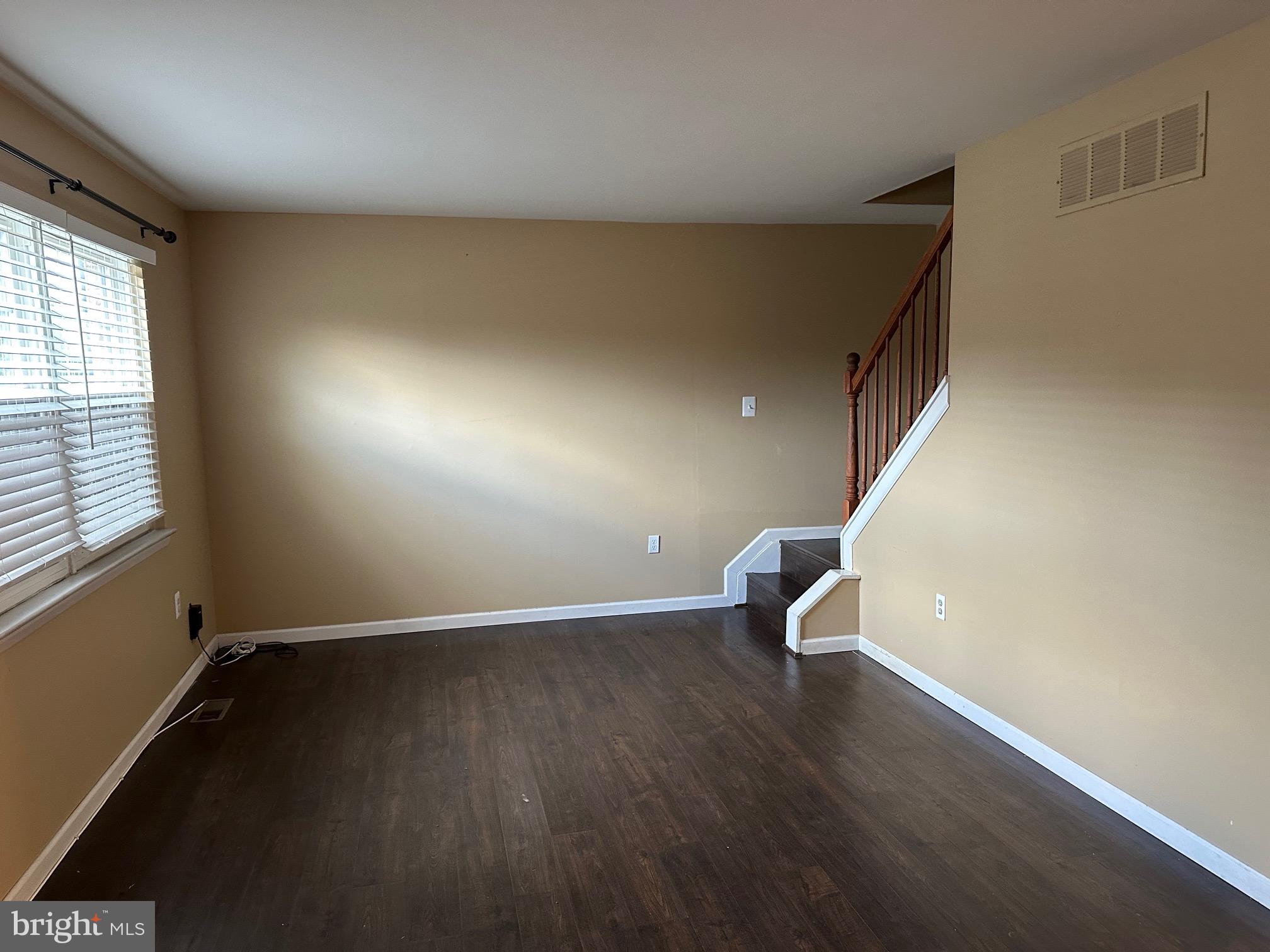 DREXEL WOODS - Residential