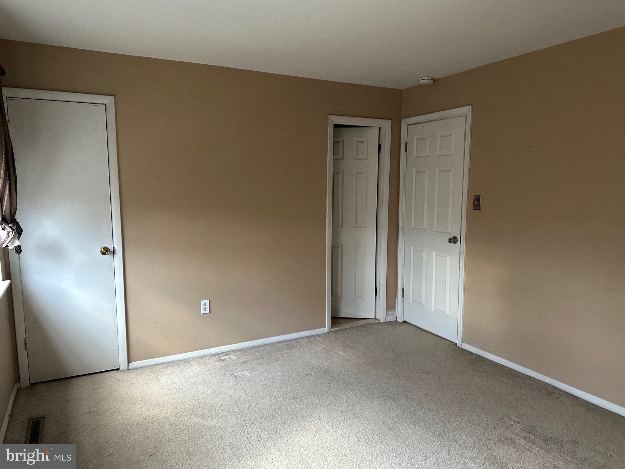 DREXEL WOODS - Residential