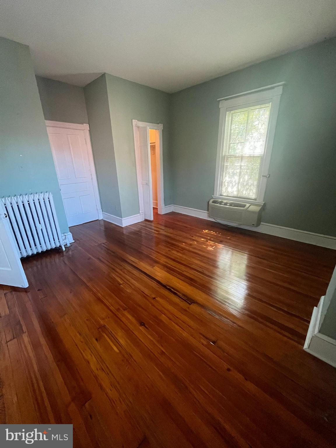 FARNEY - Residential Lease